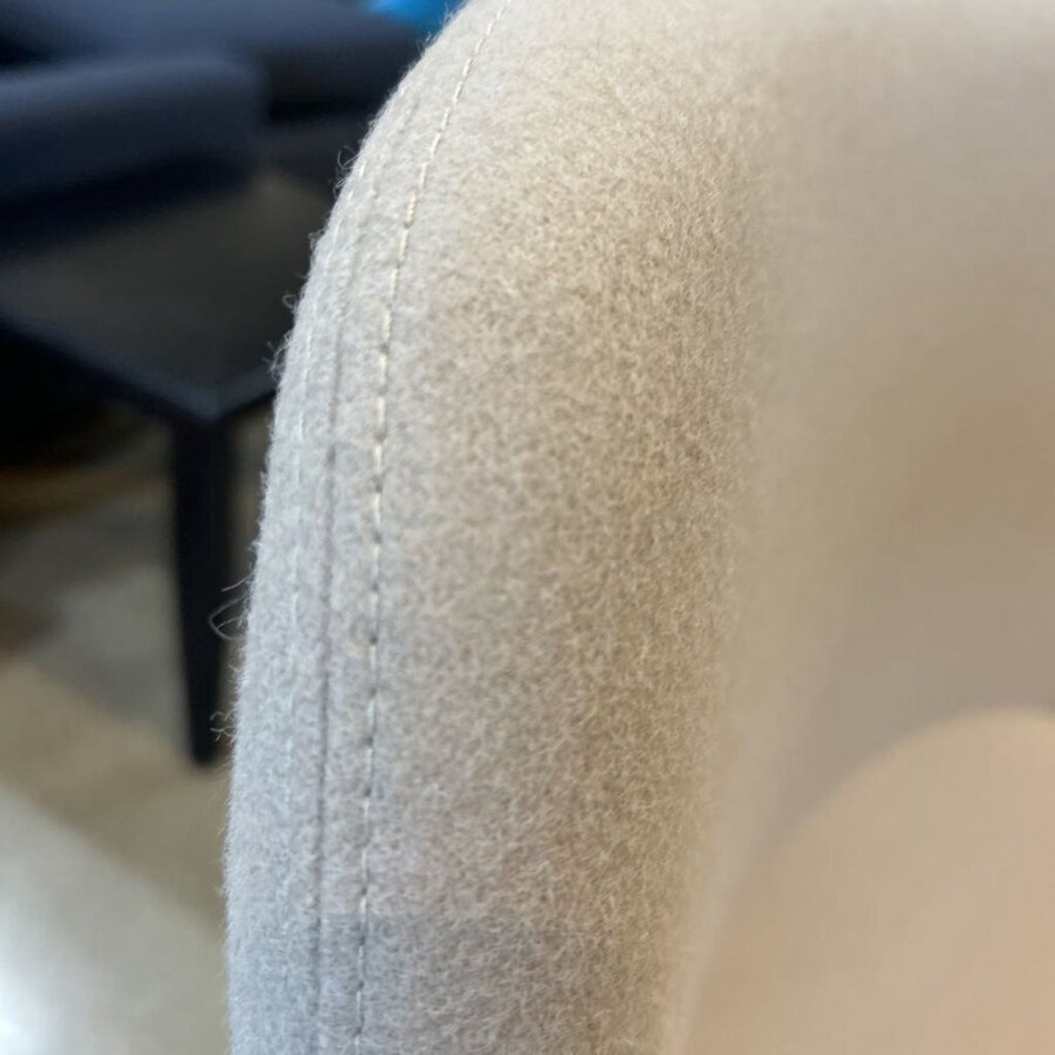 Allermuir Conic Lounge Chair - image-5