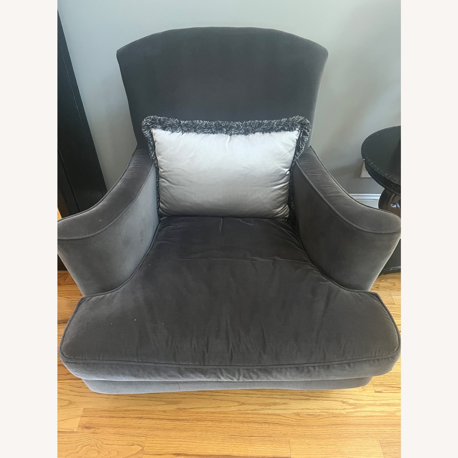 Thayer Coggin Light Gray Fabric 2 Seater Sofa - image-9