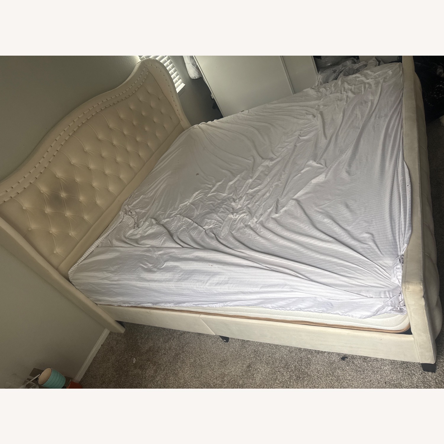 White King Bed - image-3