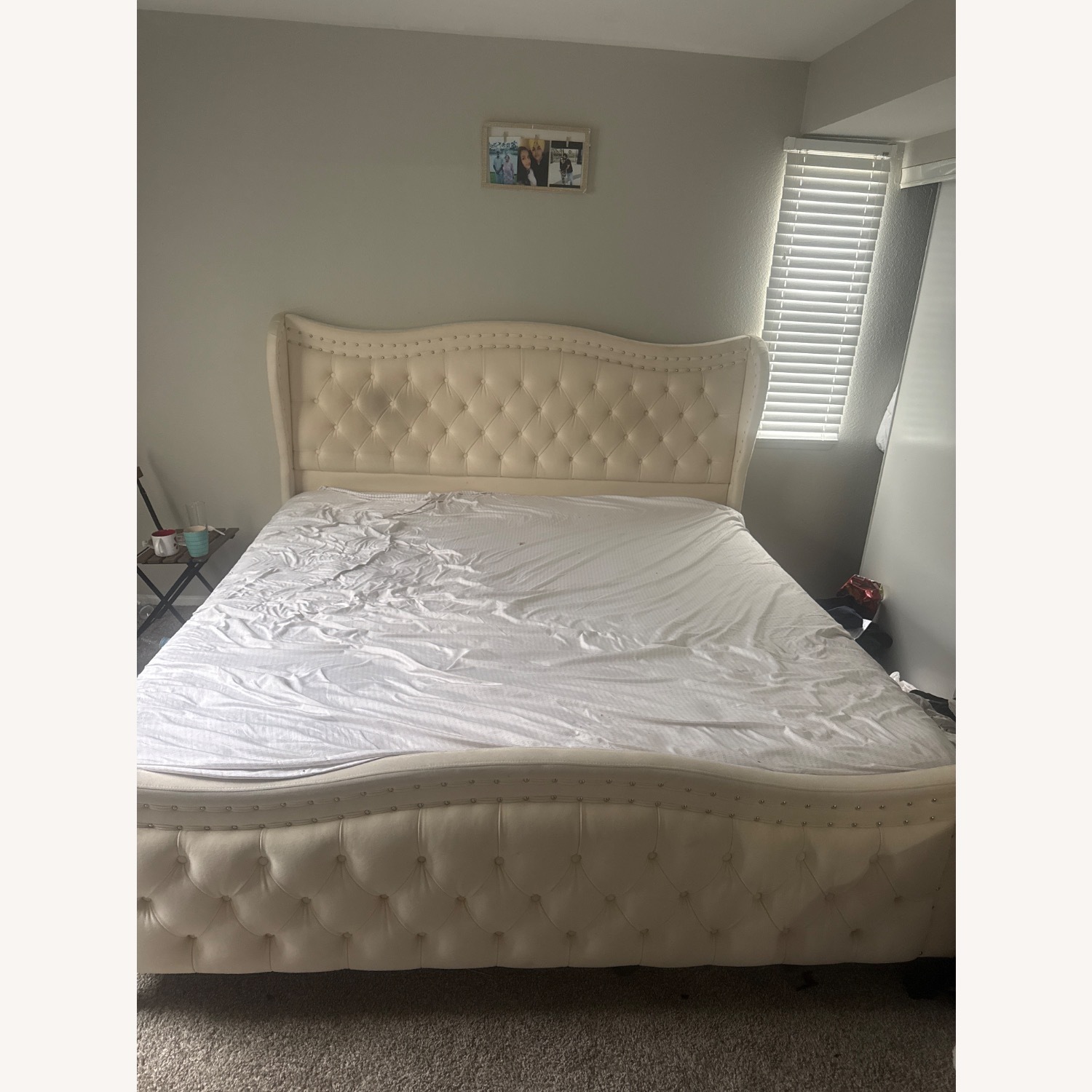 White King Bed - image-1