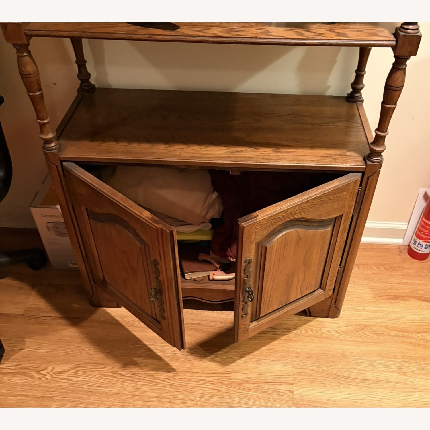 Vintage Etagere - image-2