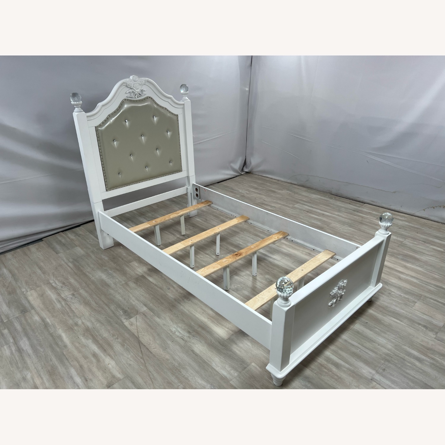 Furniture of America Twin White  Tufted Panel Bed - image-2