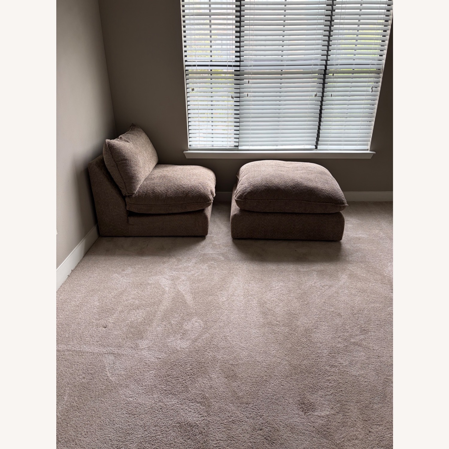 Living Spaces Ottoman - image-3