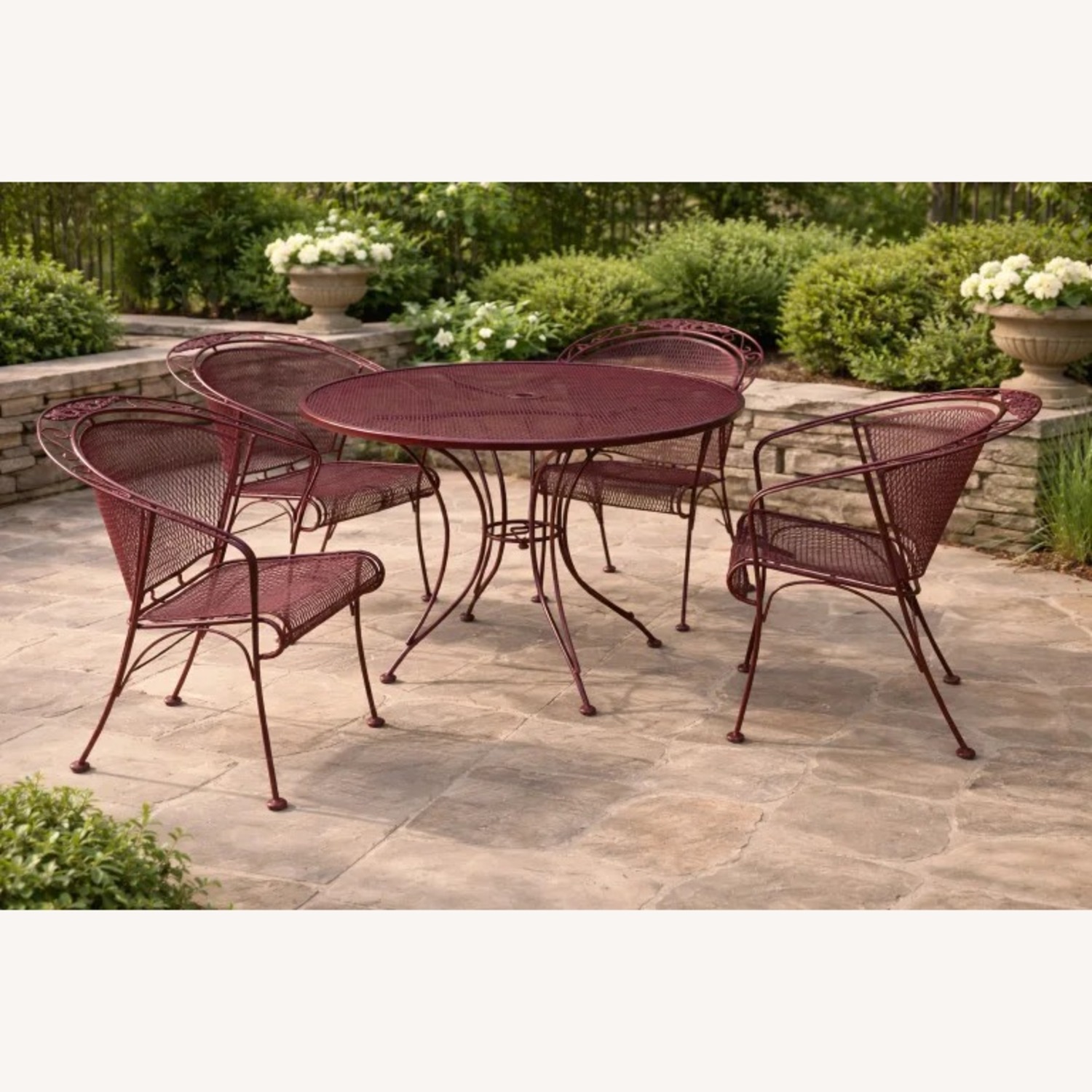 Vintage/Antique Patio Furniture - image-1