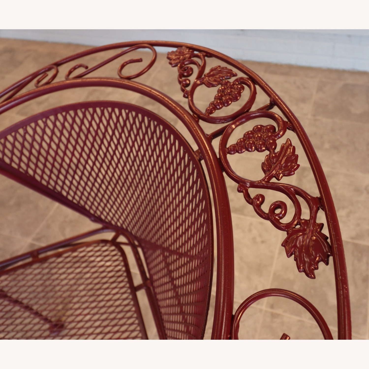 Vintage/Antique Patio Furniture - image-7