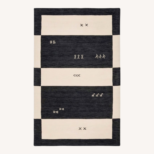 Used SAFAVIEH Himalaya Wool Area Rug Cream 2' x 3' for sale on AptDeco