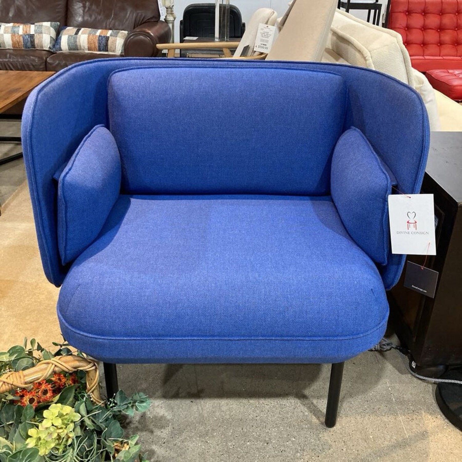 Allermuir Plum Lounge Chair - image-2