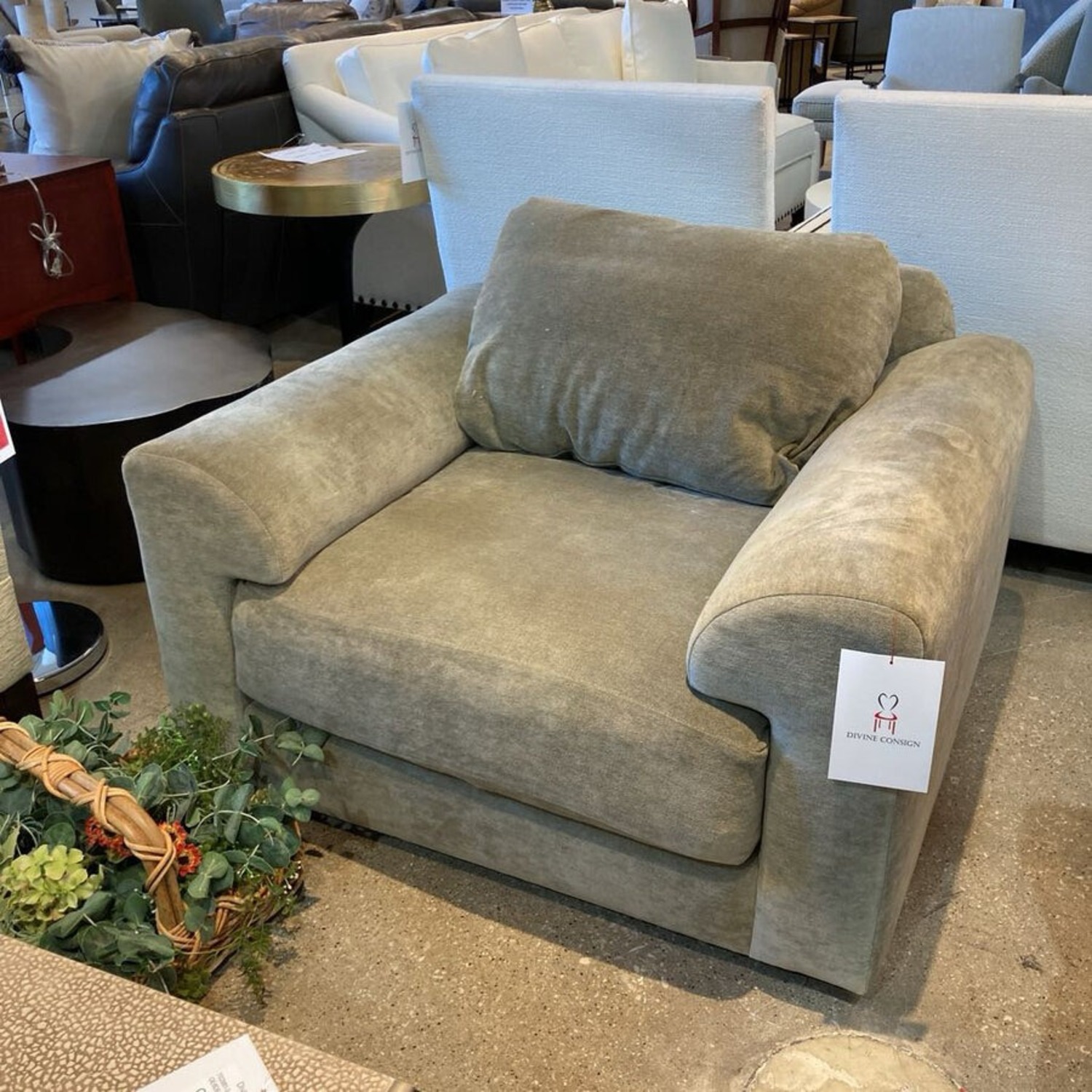 Custom Chenille Sofa Lounge Chair - image-2