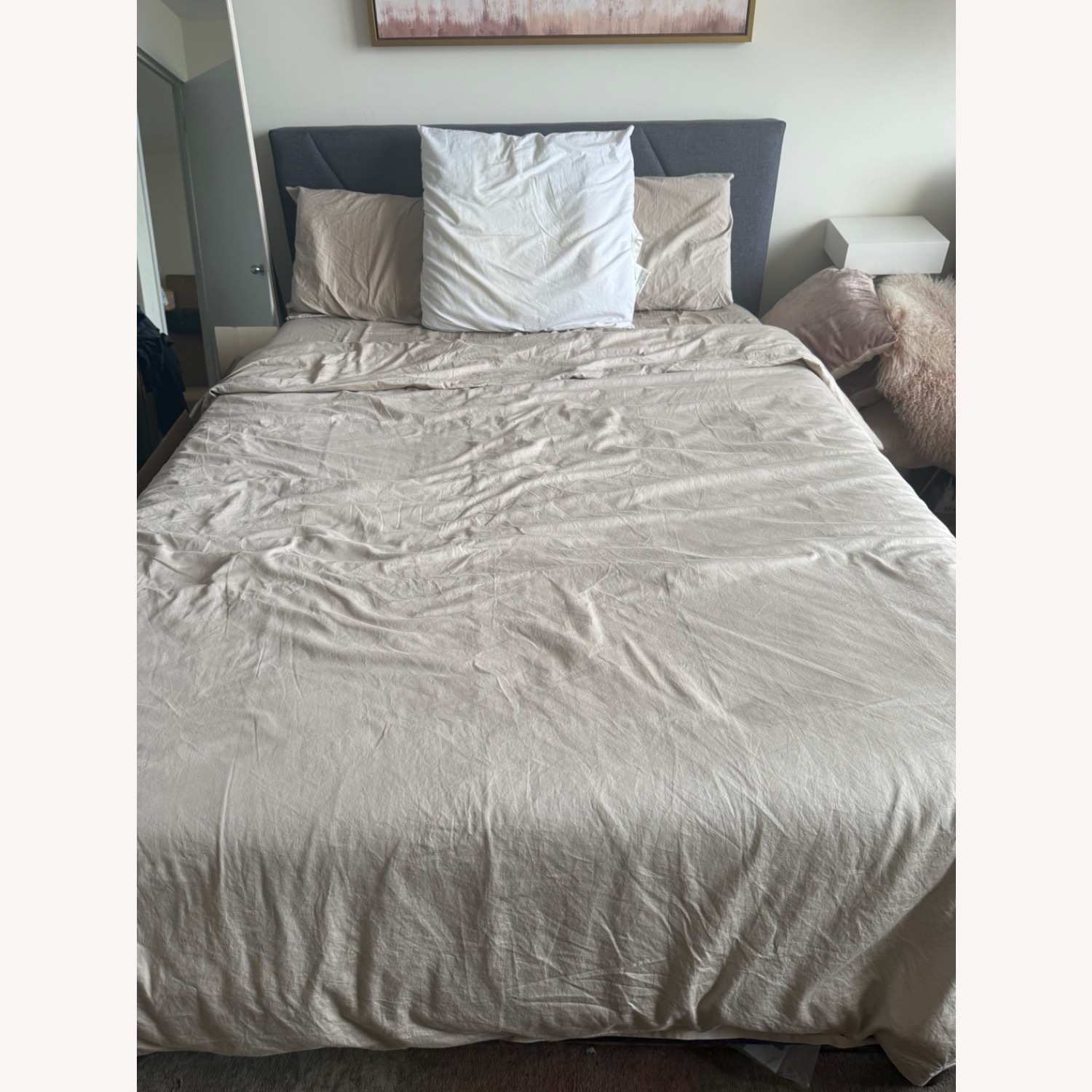 Amazon Light Gray Full Bed - image-3