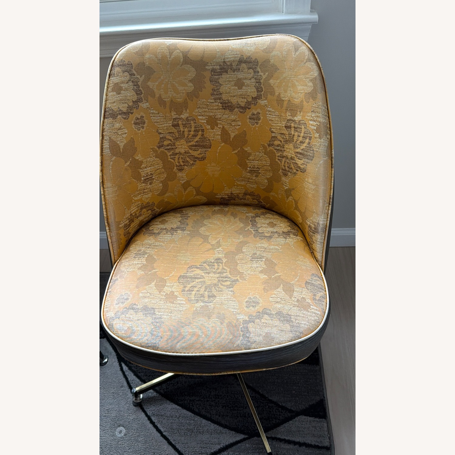 Vintage/Antique Dining Sets - image-6