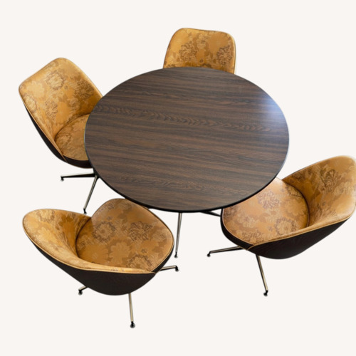 Used Vintage/Antique Dining Sets for sale on AptDeco