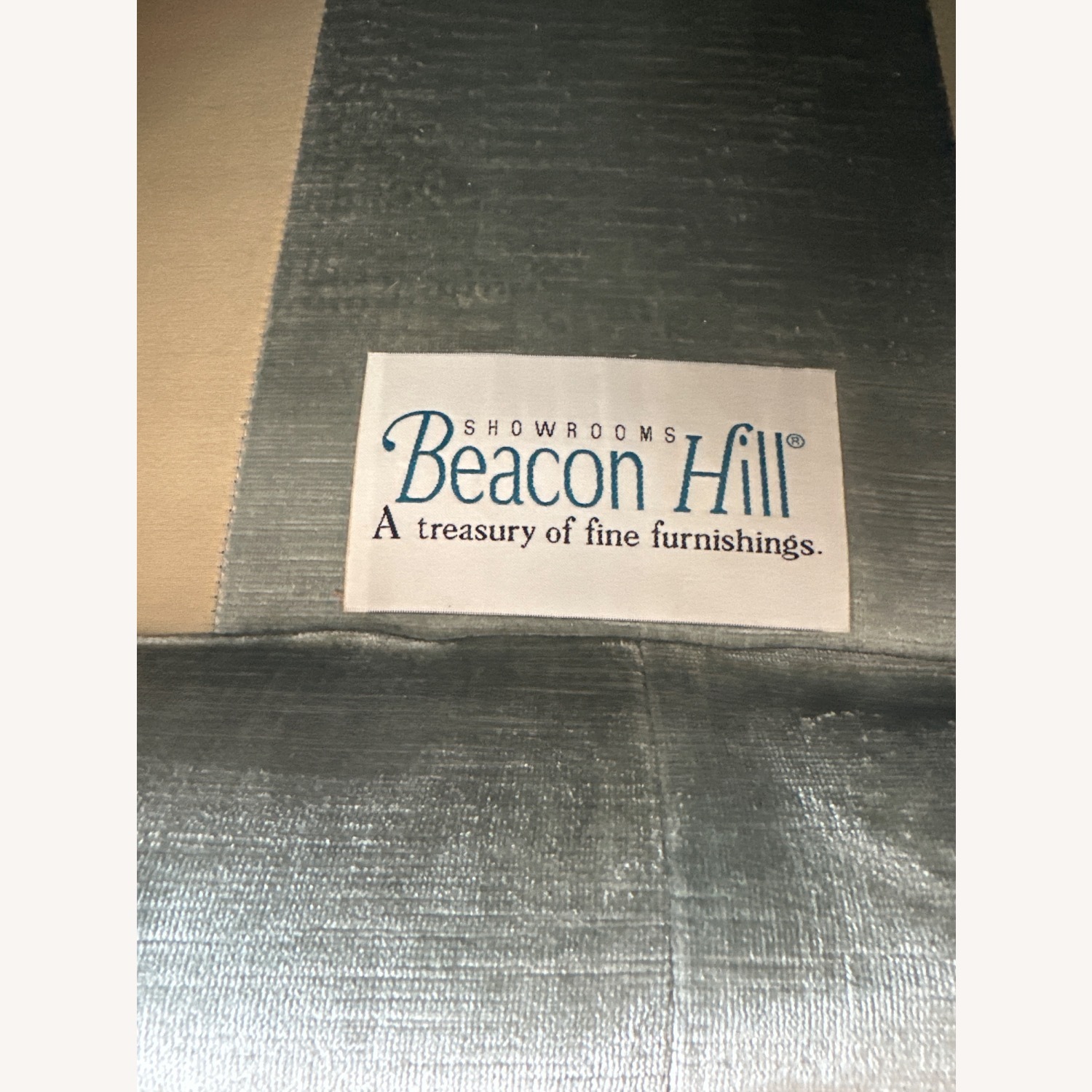 Beacon Hills  Silver Loveseat - image-7