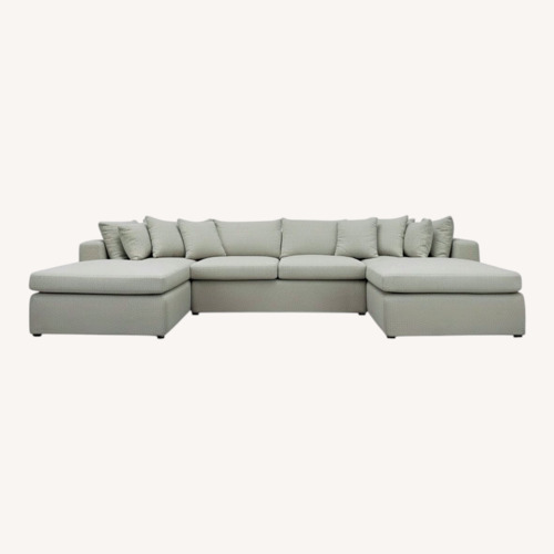 Used Wayfair Light Gray Fabric 3+ Piece Sectional for sale on AptDeco