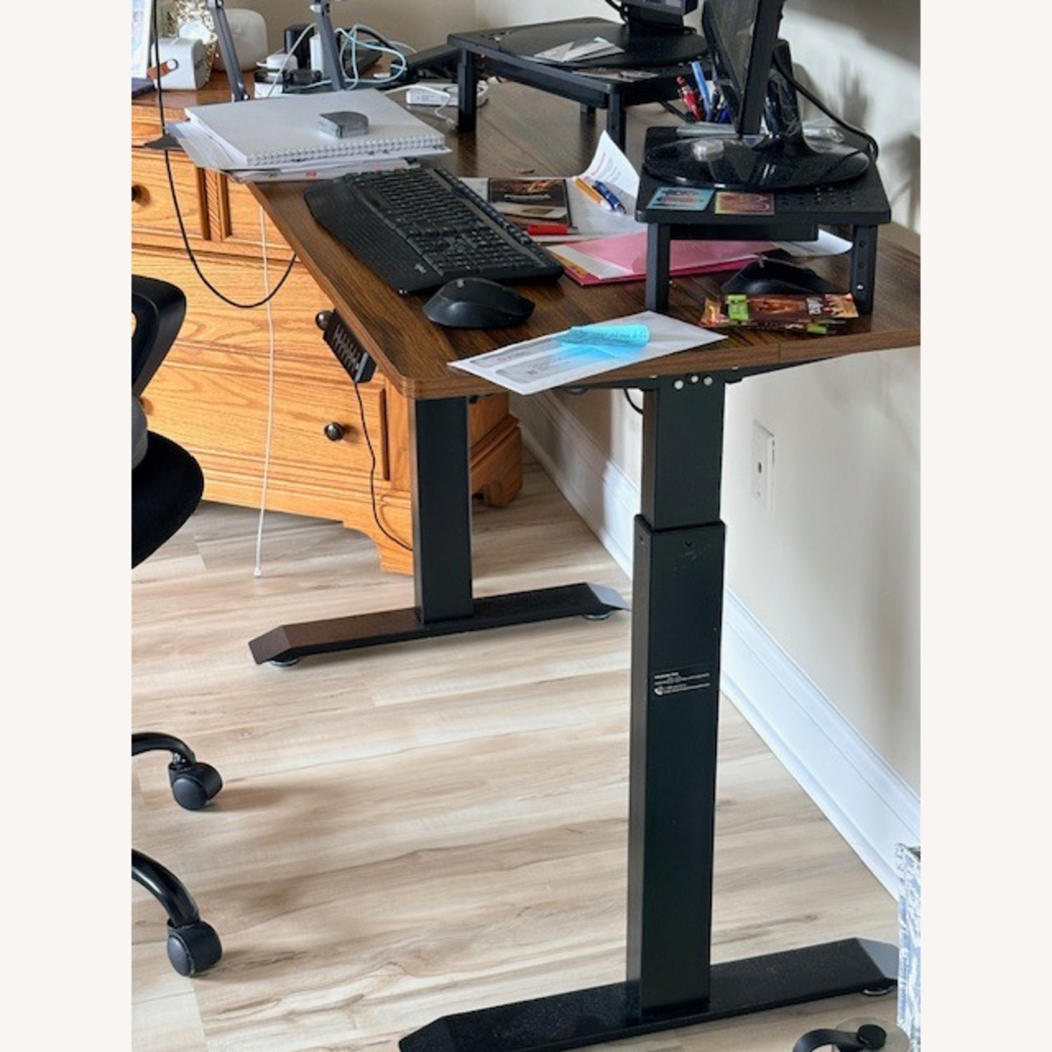 Electric/Motorized Computer Desk - image-2