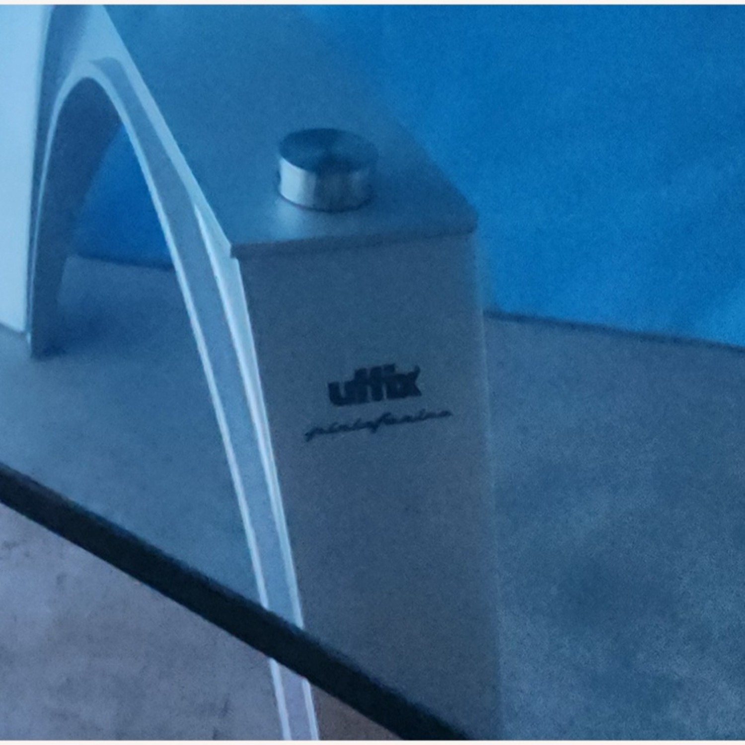 Pininfarina Silver Glass Desk - image-3