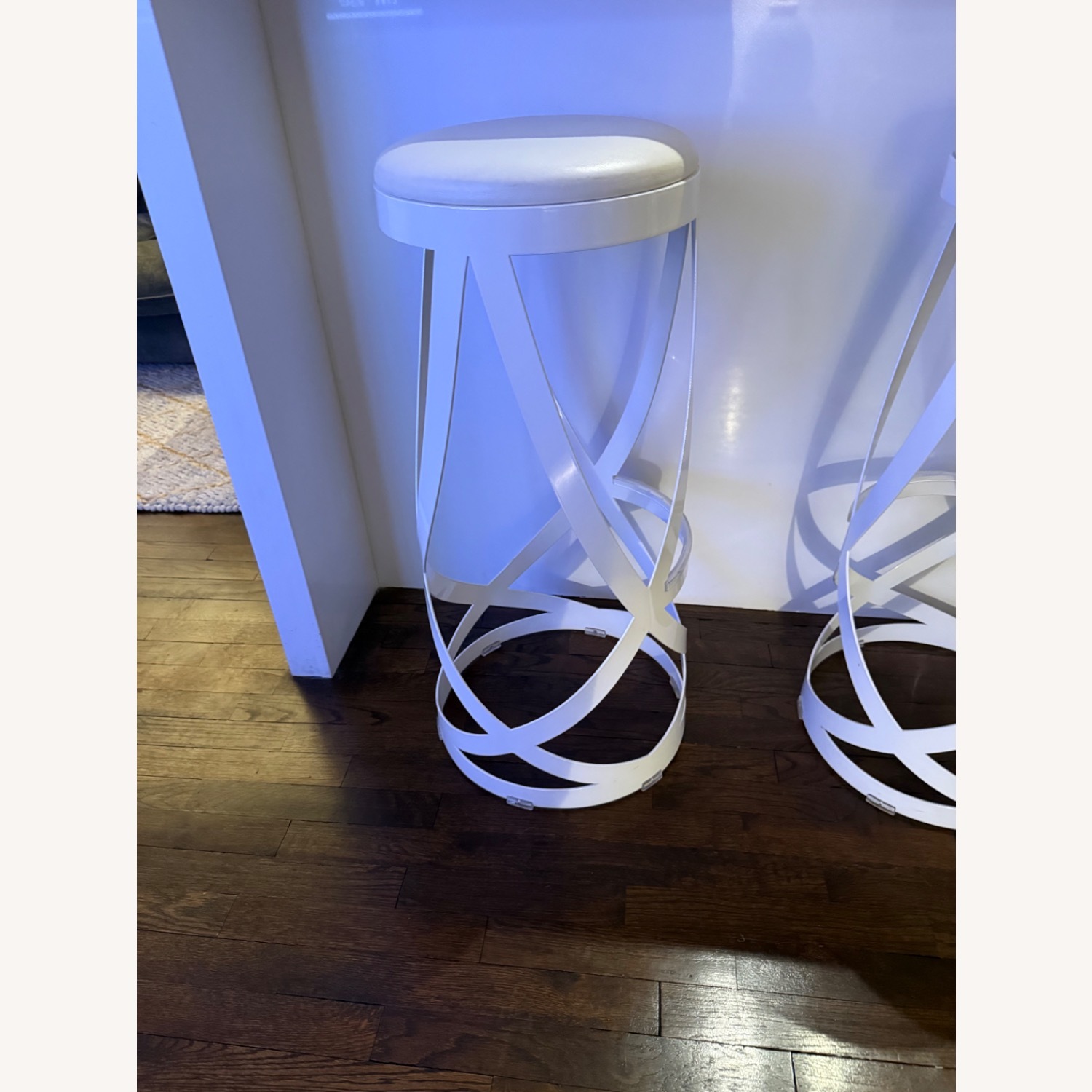 Capellini Ribbon Stool  - image-3