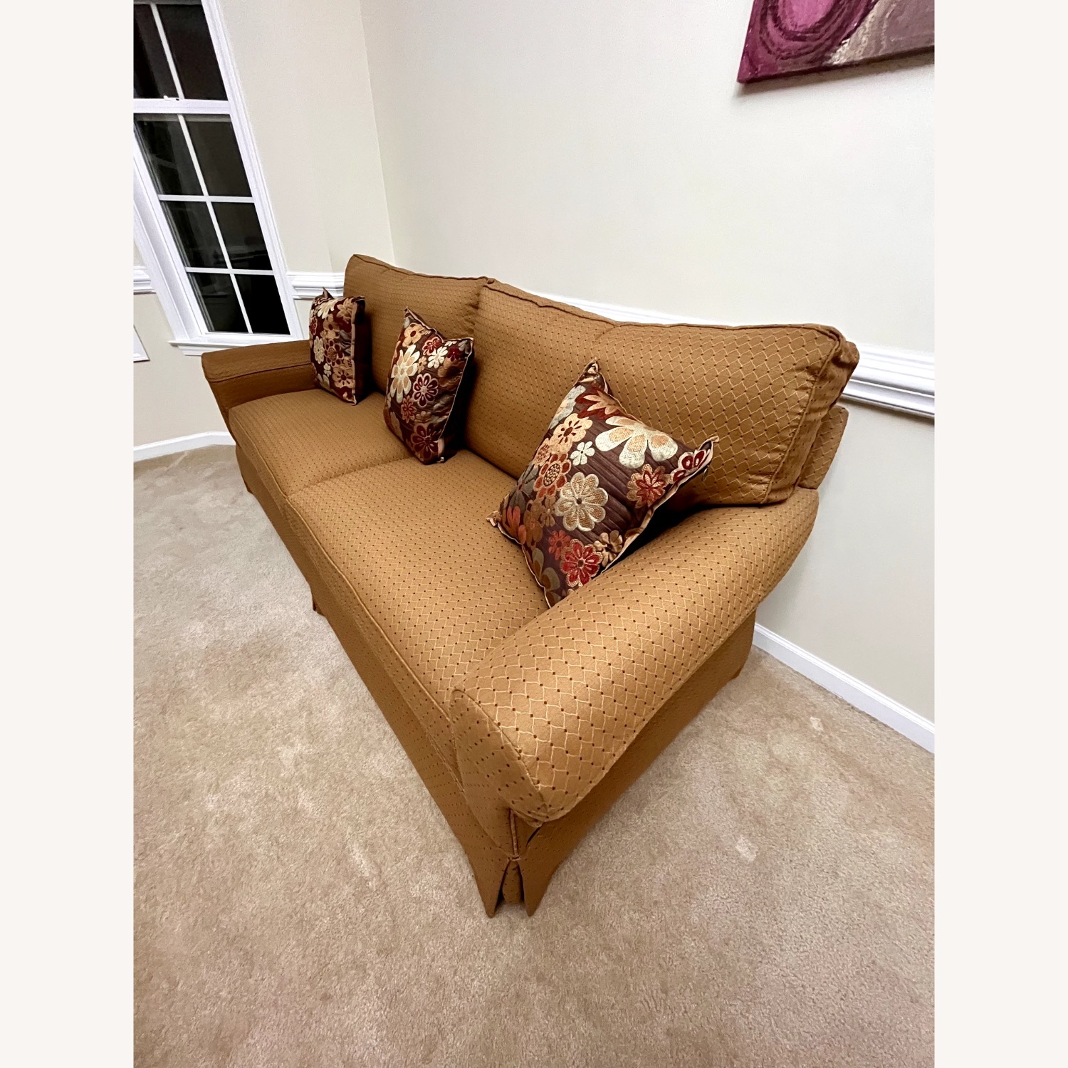 Bassett 3 Seater Sofa - image-3