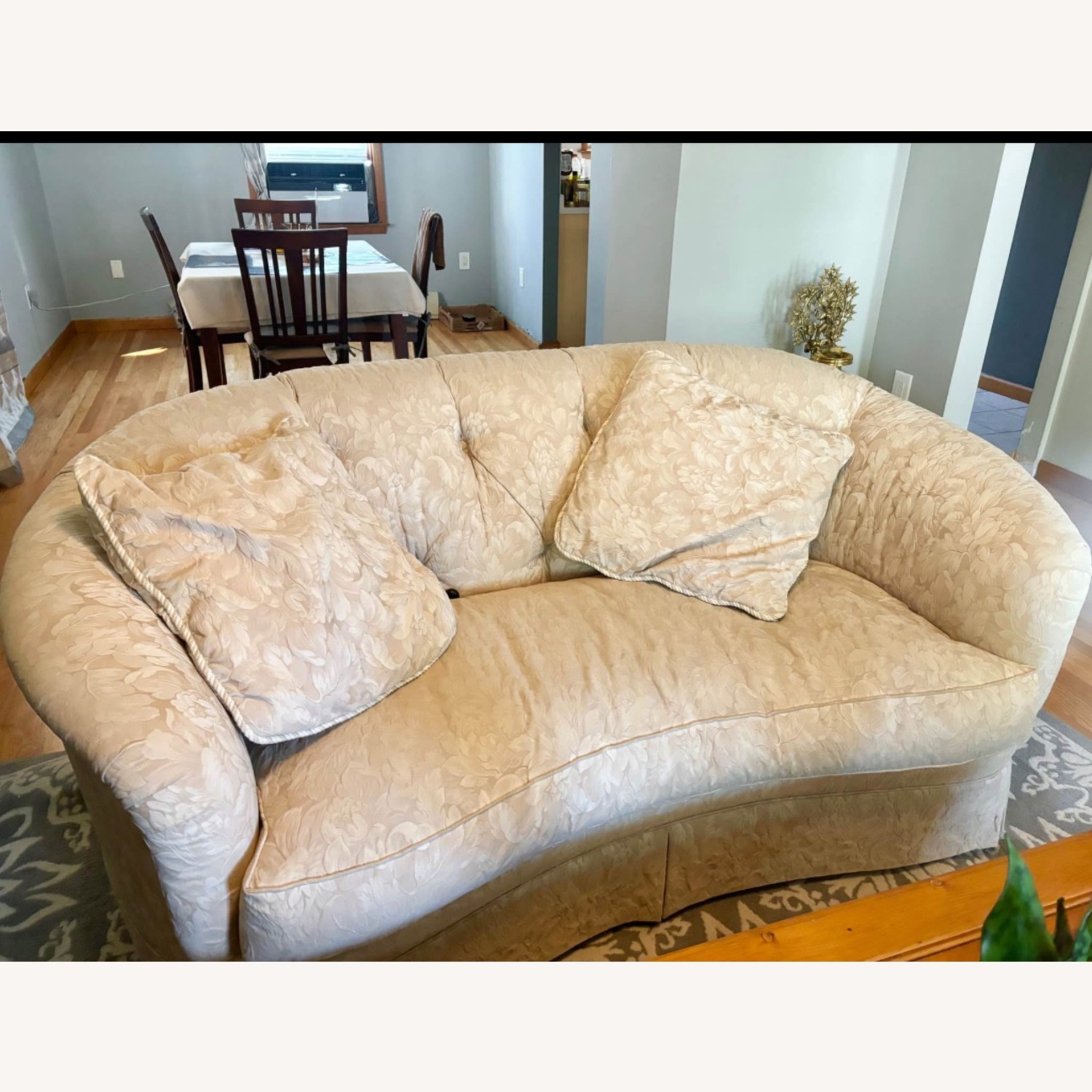 Sherrill Furniture Loveseat - image-1
