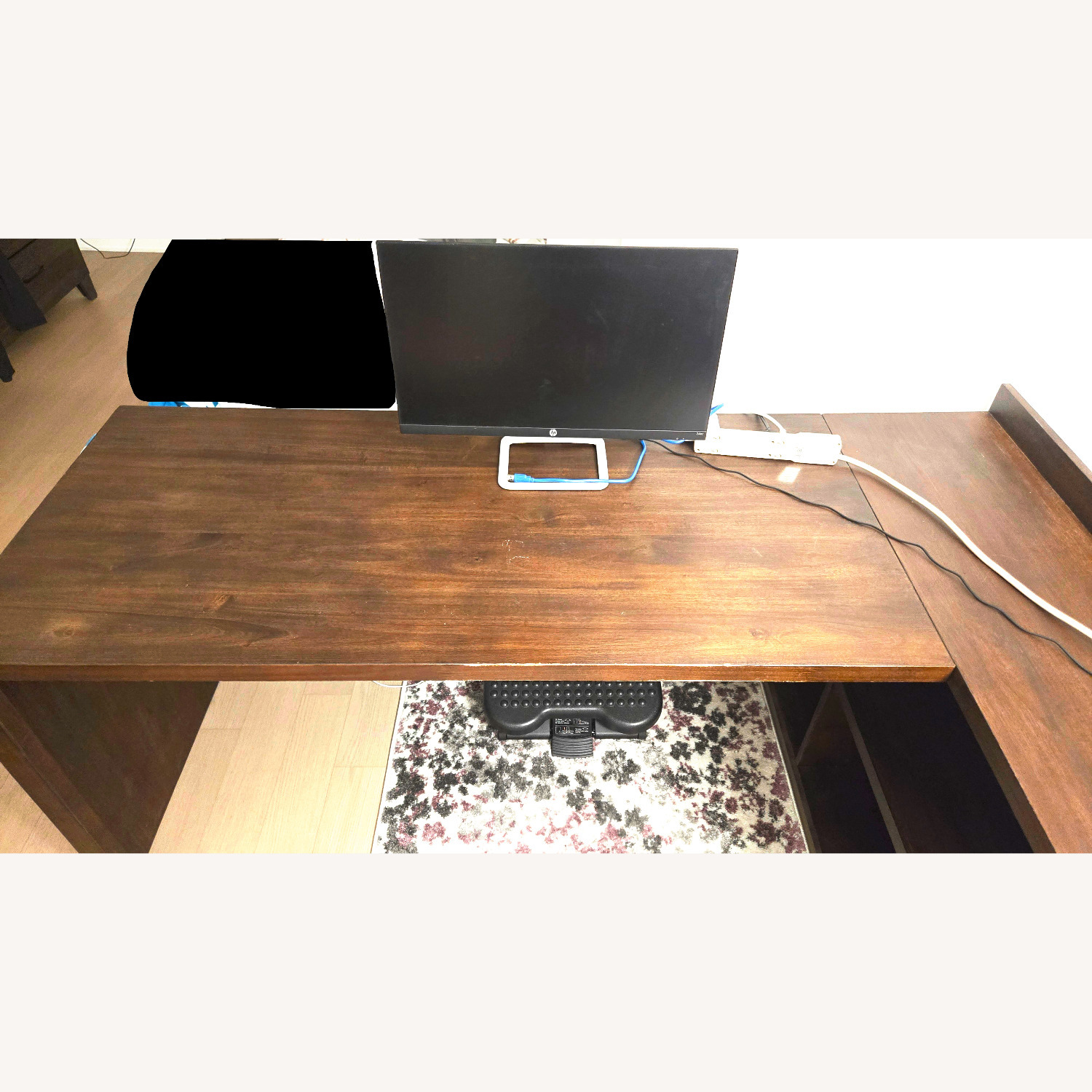 Newell Large L-shaped Desk With Outlets - image-7