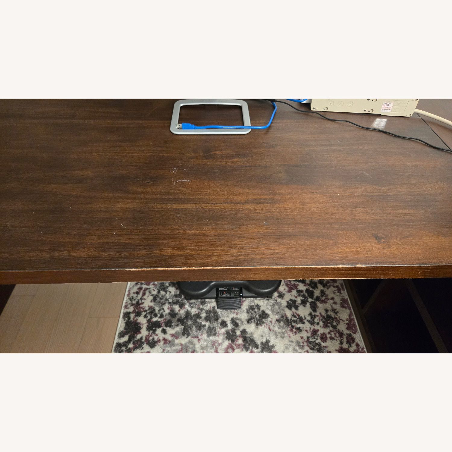 Newell Large L-shaped Desk With Outlets - image-2