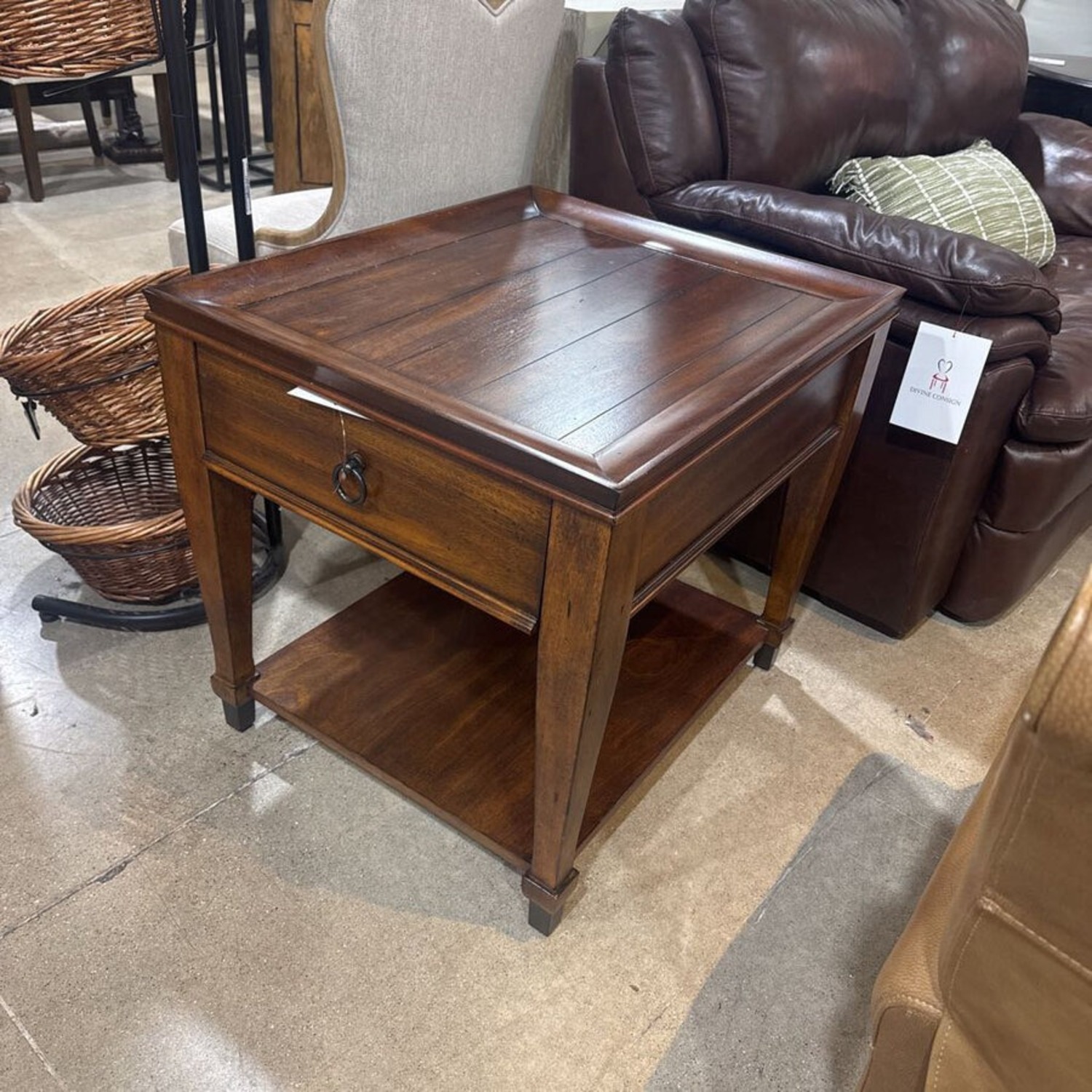 Hammary Sunset Valley Single Drawer Table - image-4