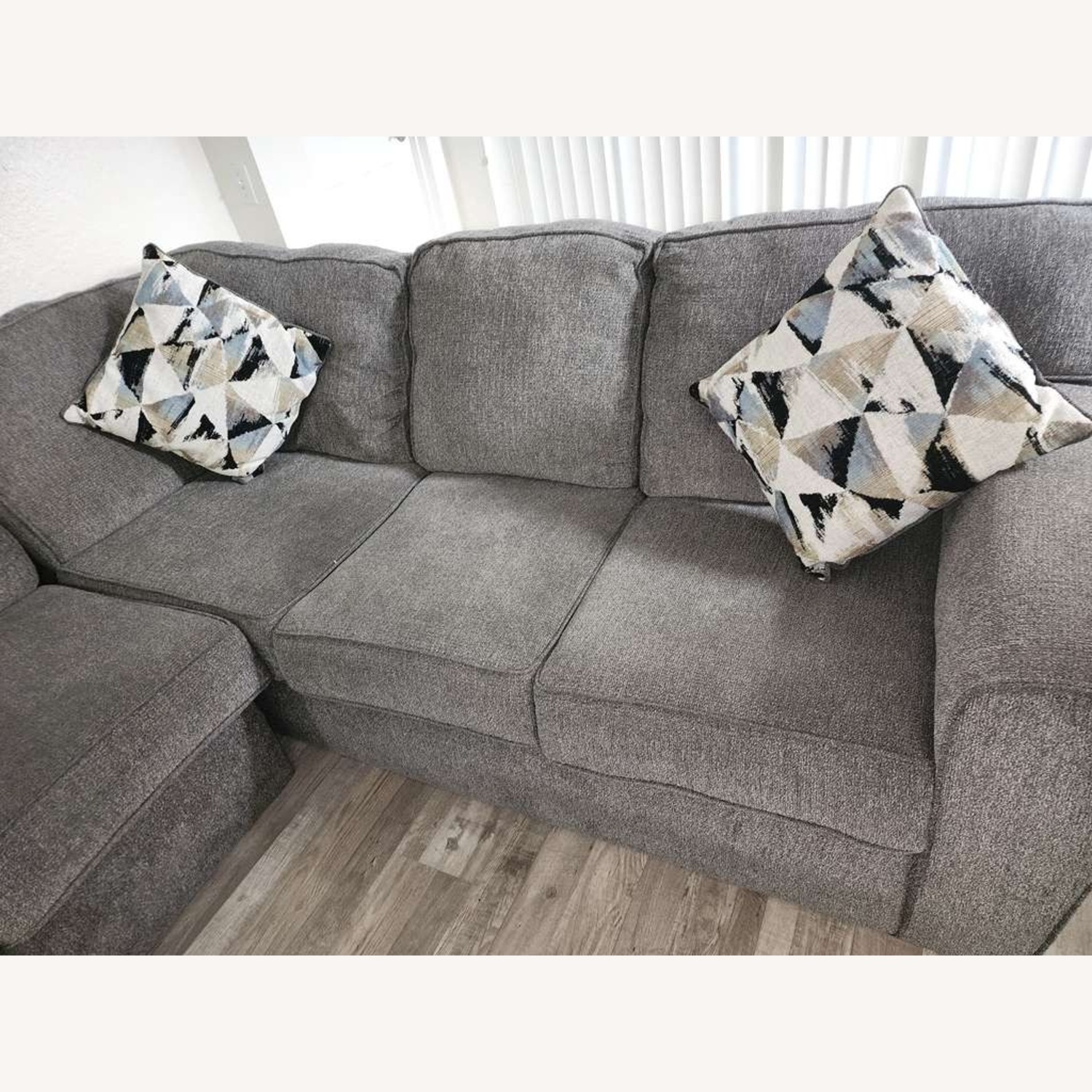 Ashley Furniture Light Gray Fabric 2-Piece Sectional - image-6