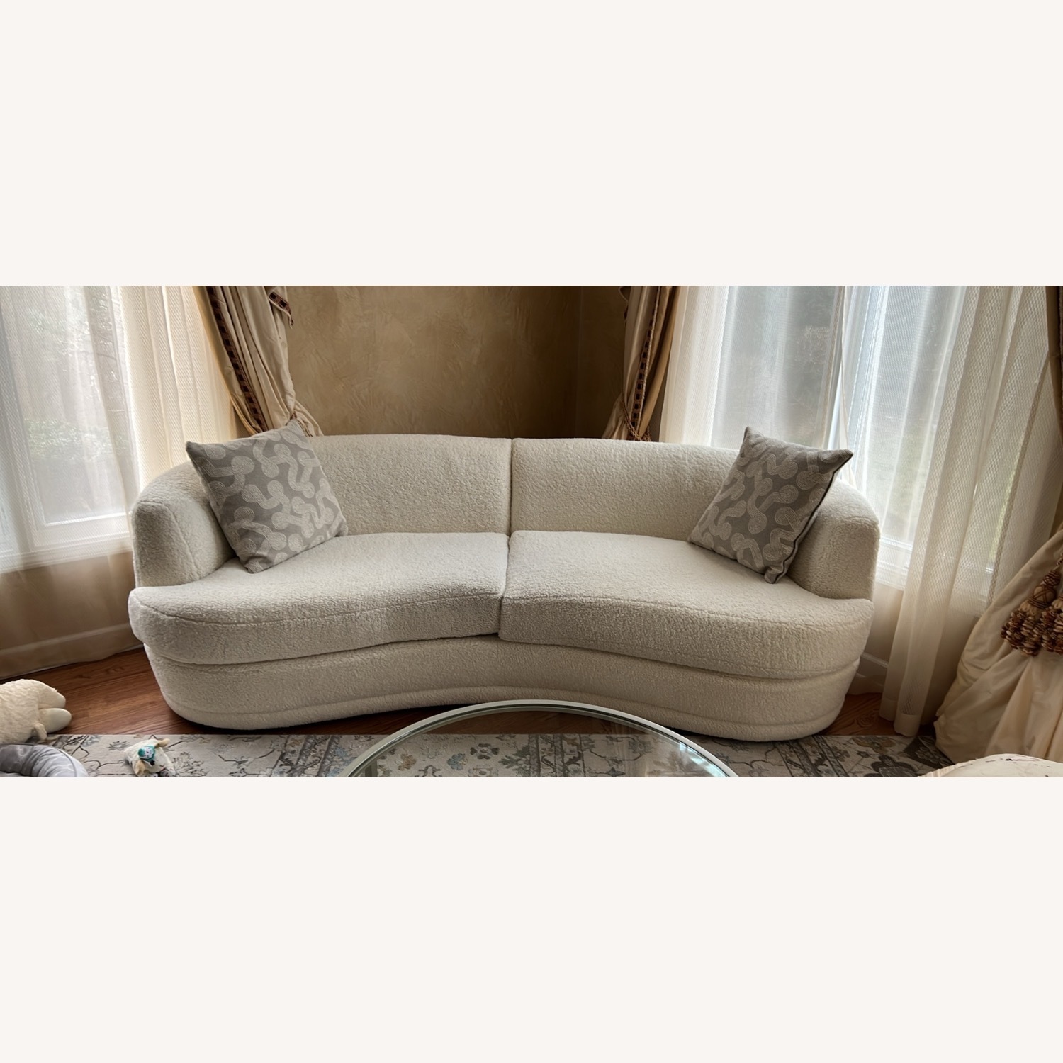 Jenselle White 3+ Seater Sofa - image-2