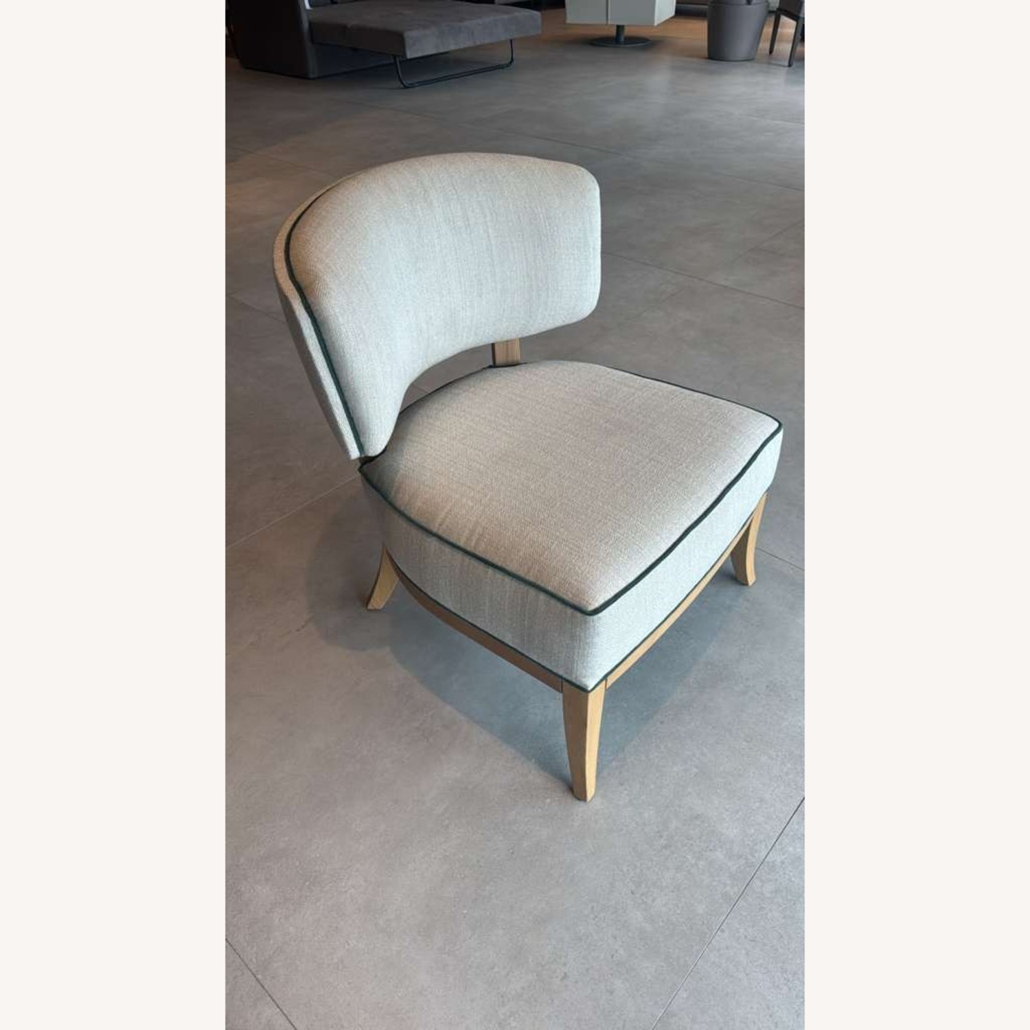 Lazzoni Alone Armchair - image-4