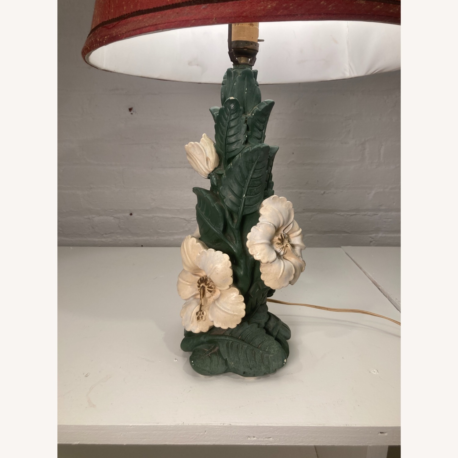 Vintage Holiday Regency Floral Table Lamp - image-4