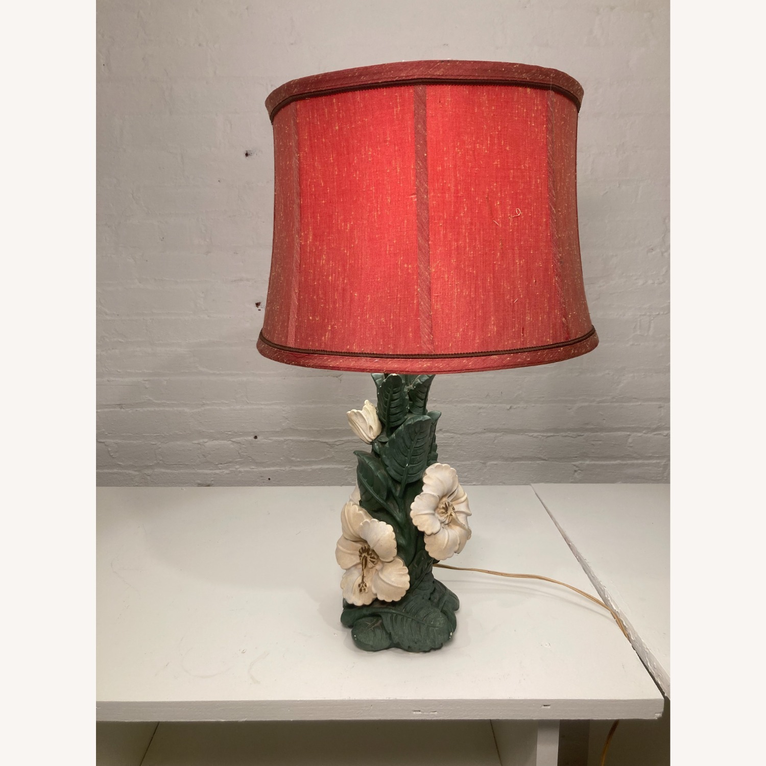 Vintage Holiday Regency Floral Table Lamp - image-3