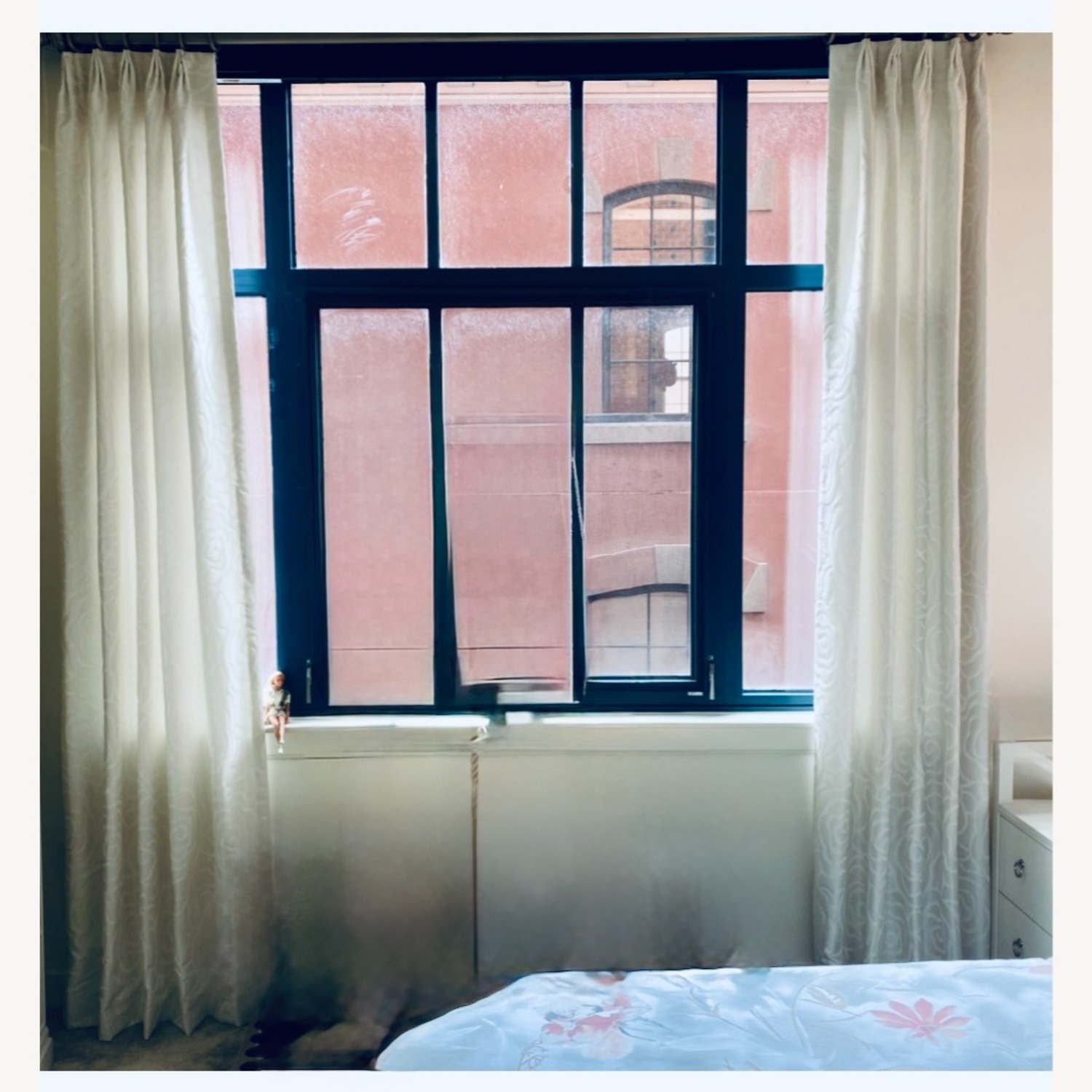 Ethan Allen Curtain Rod  – Antique Gold 102" - image-1