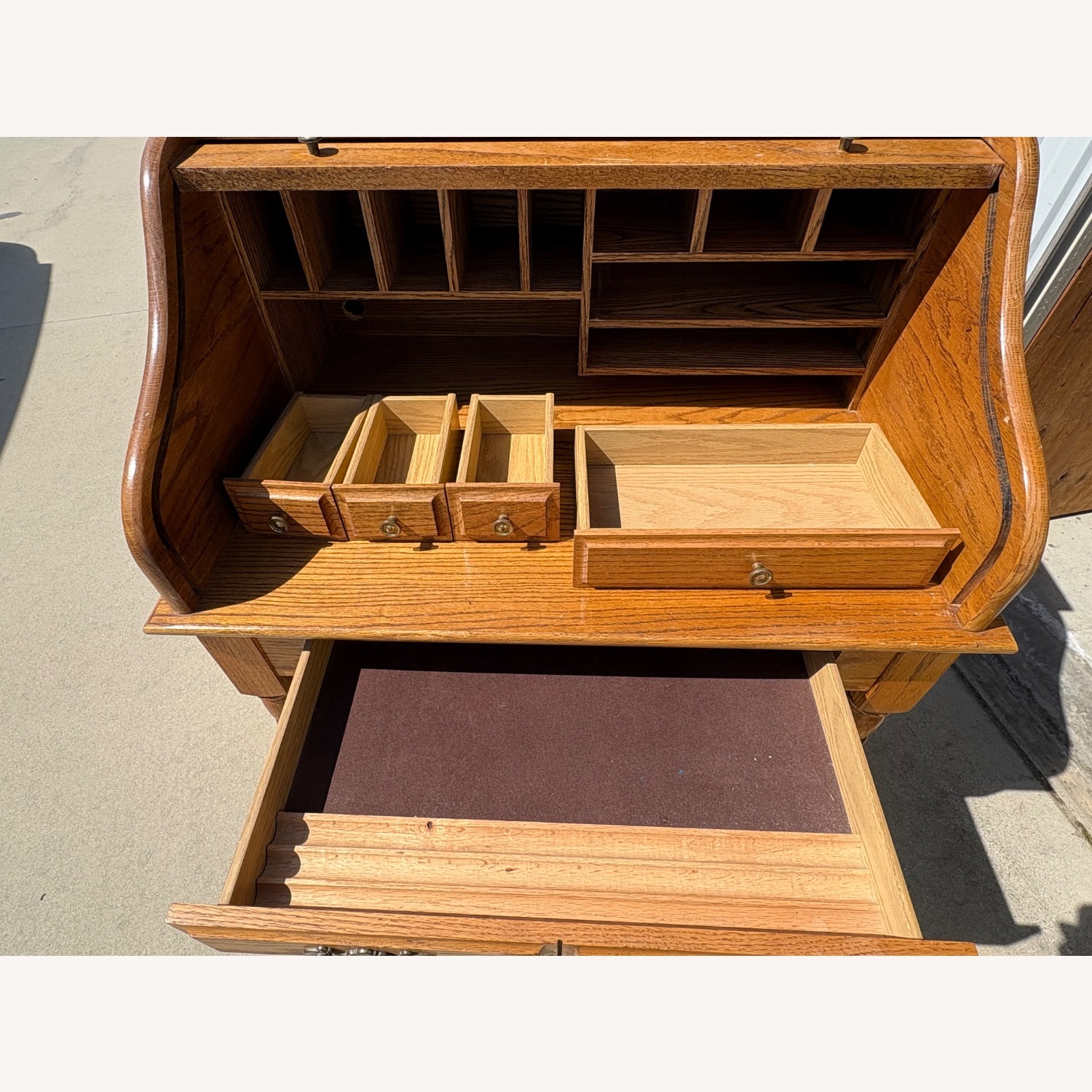 20th Century Light Brown Oak Wood Desk - image-6
