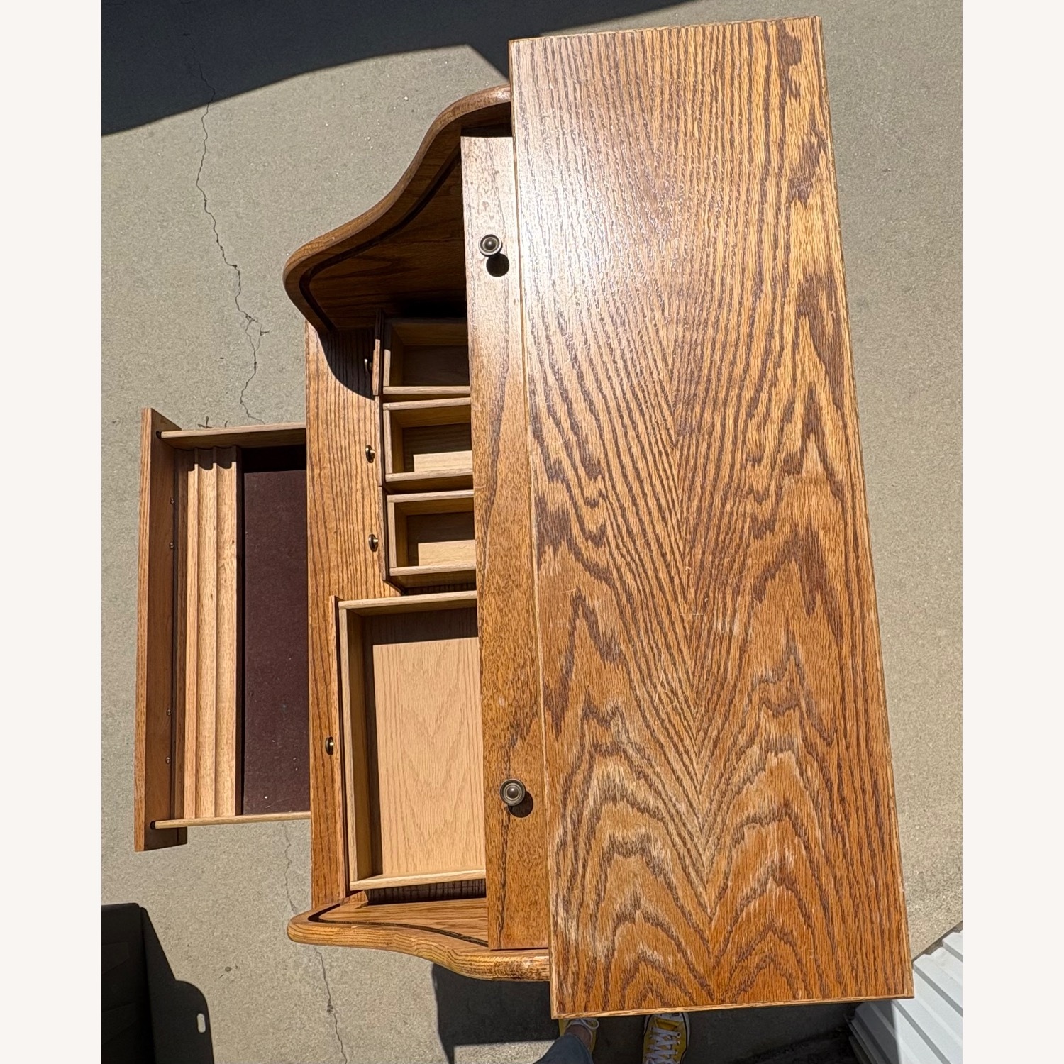 20th Century Light Brown Oak Wood Desk - image-8