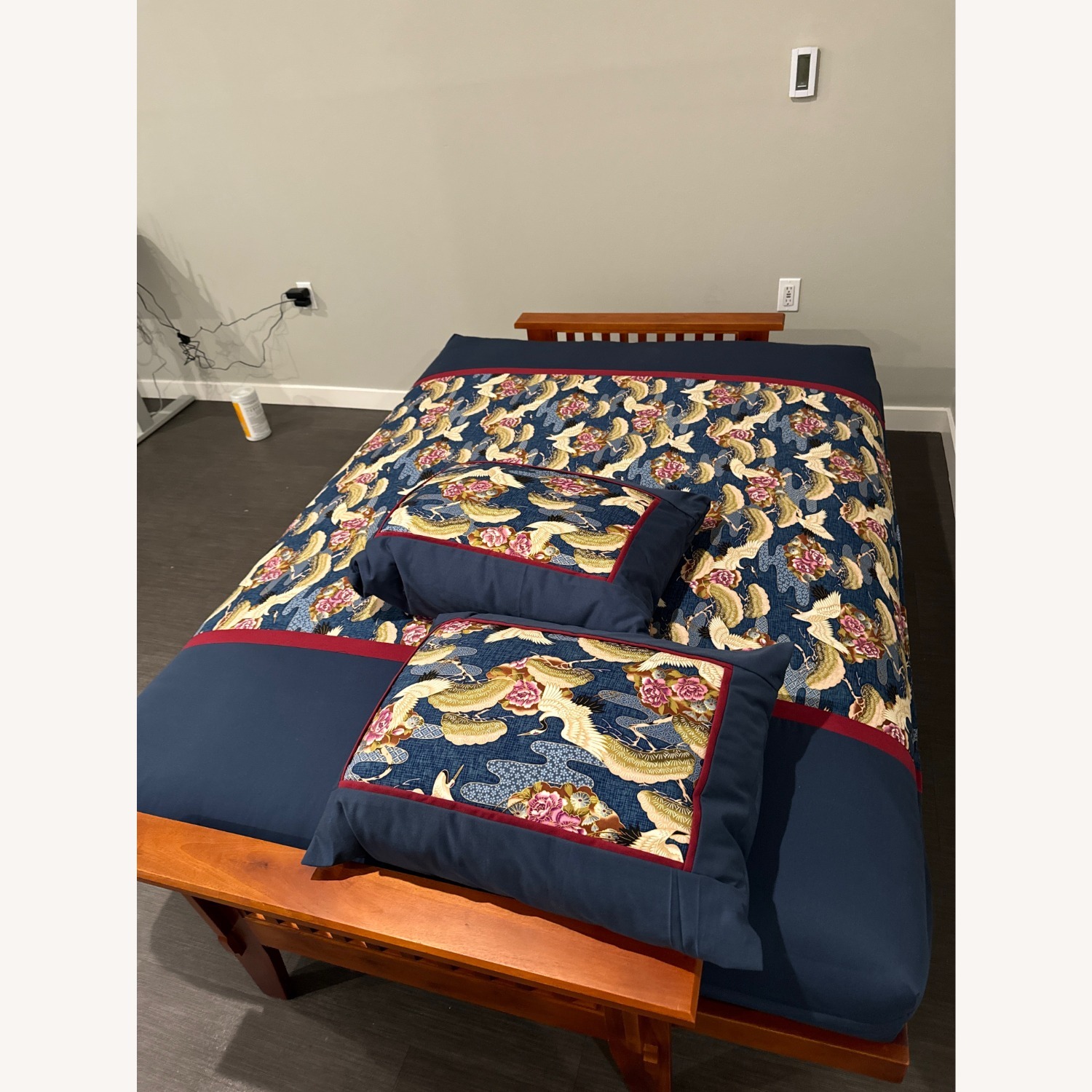 Murasaki Handcrafted Japanese Futon - image-3