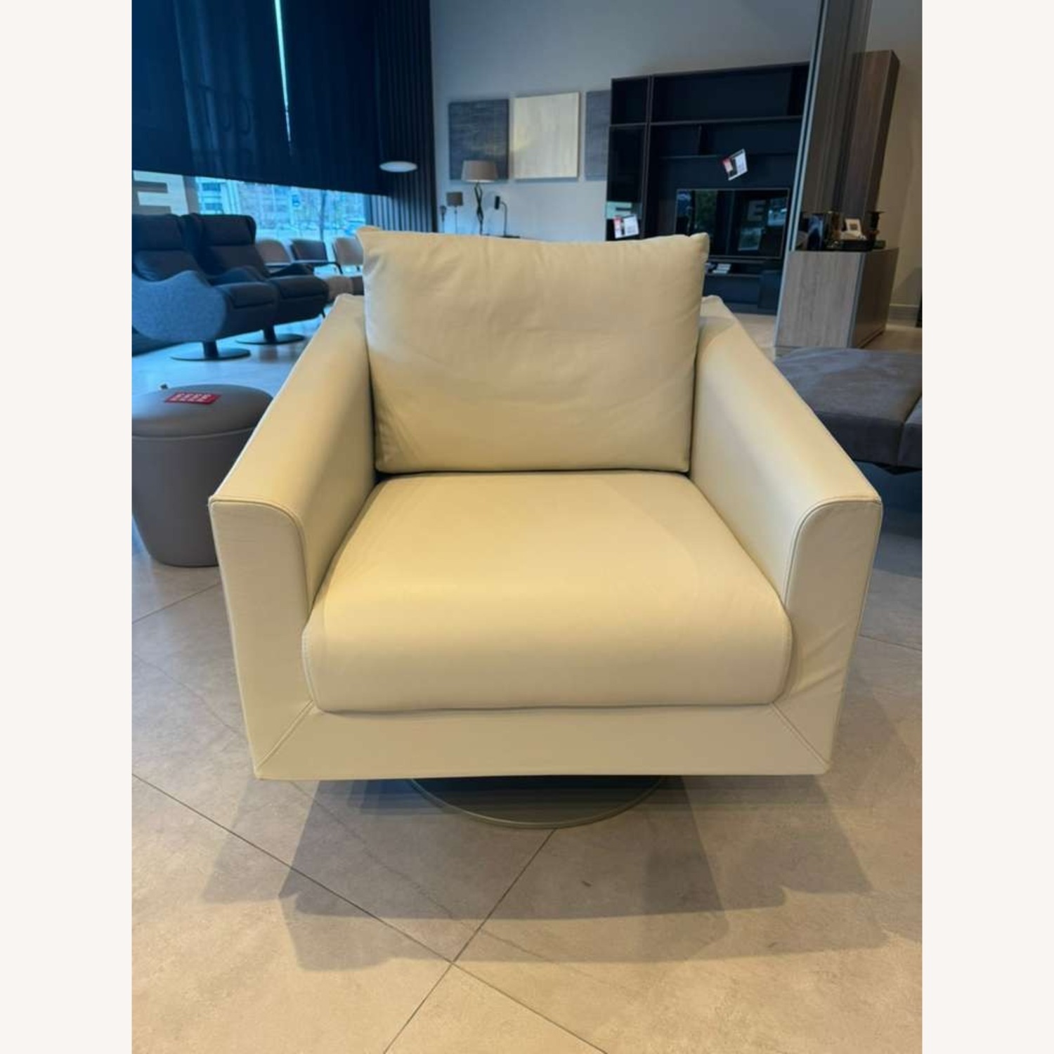 Lazzoni Ada White Leather Armchair - image-5