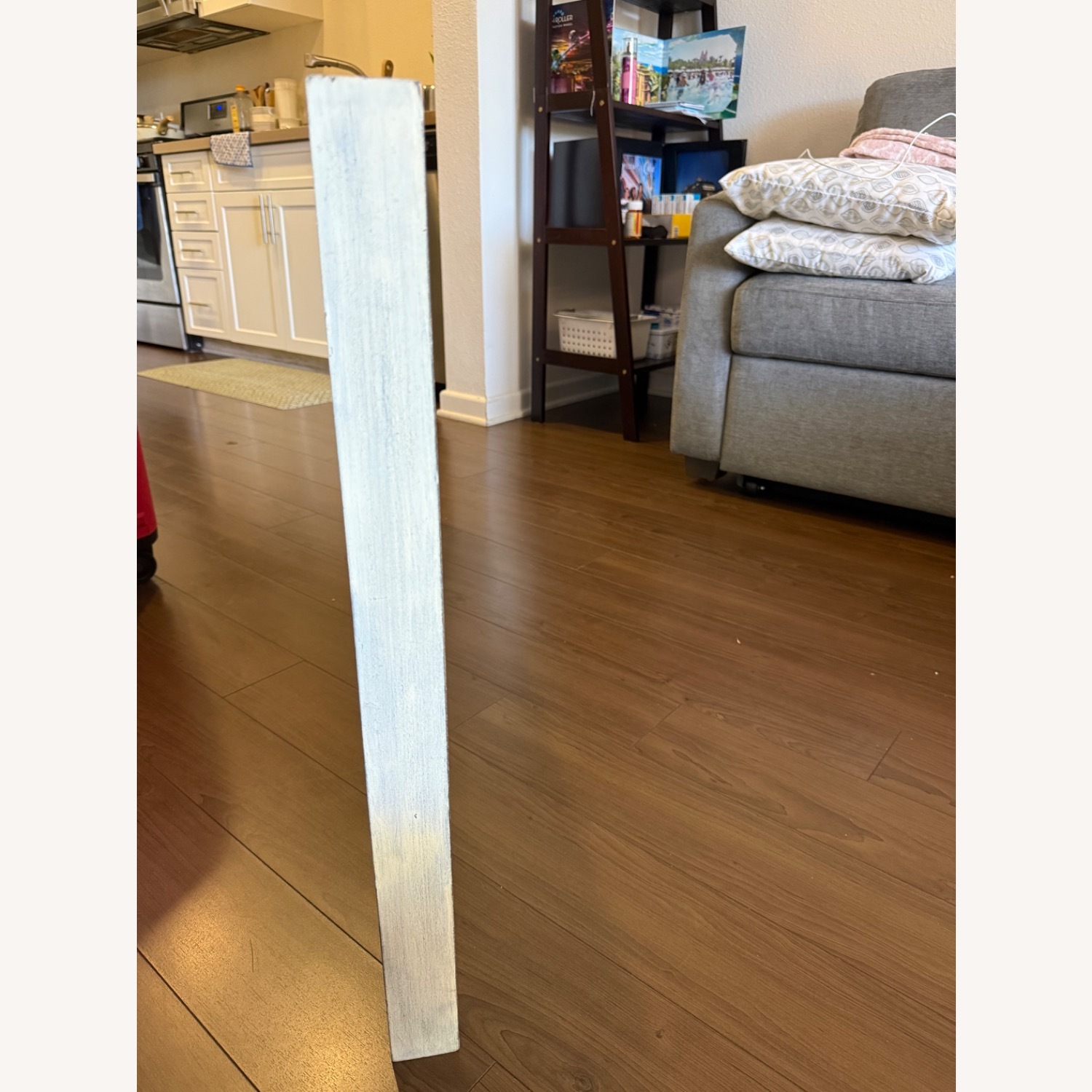 Melissa Lofton’s Fish Painting - image-2