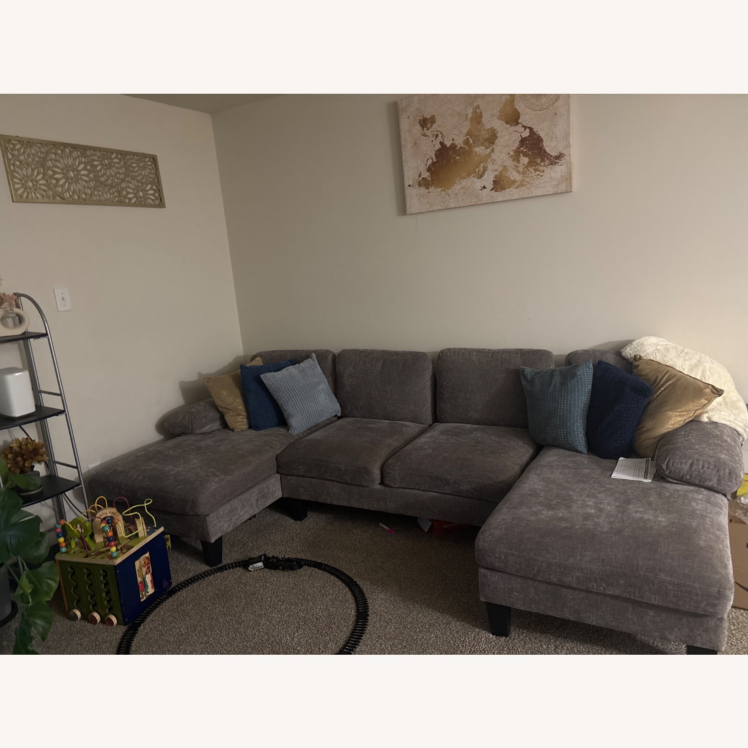 3 Piece Sectional - image-2