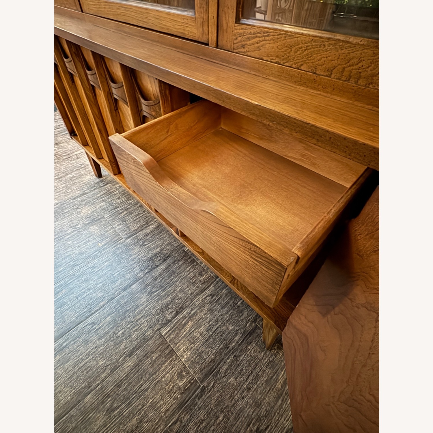 Kent-Coffey Perspecta Display Cabinet MCM - image-8