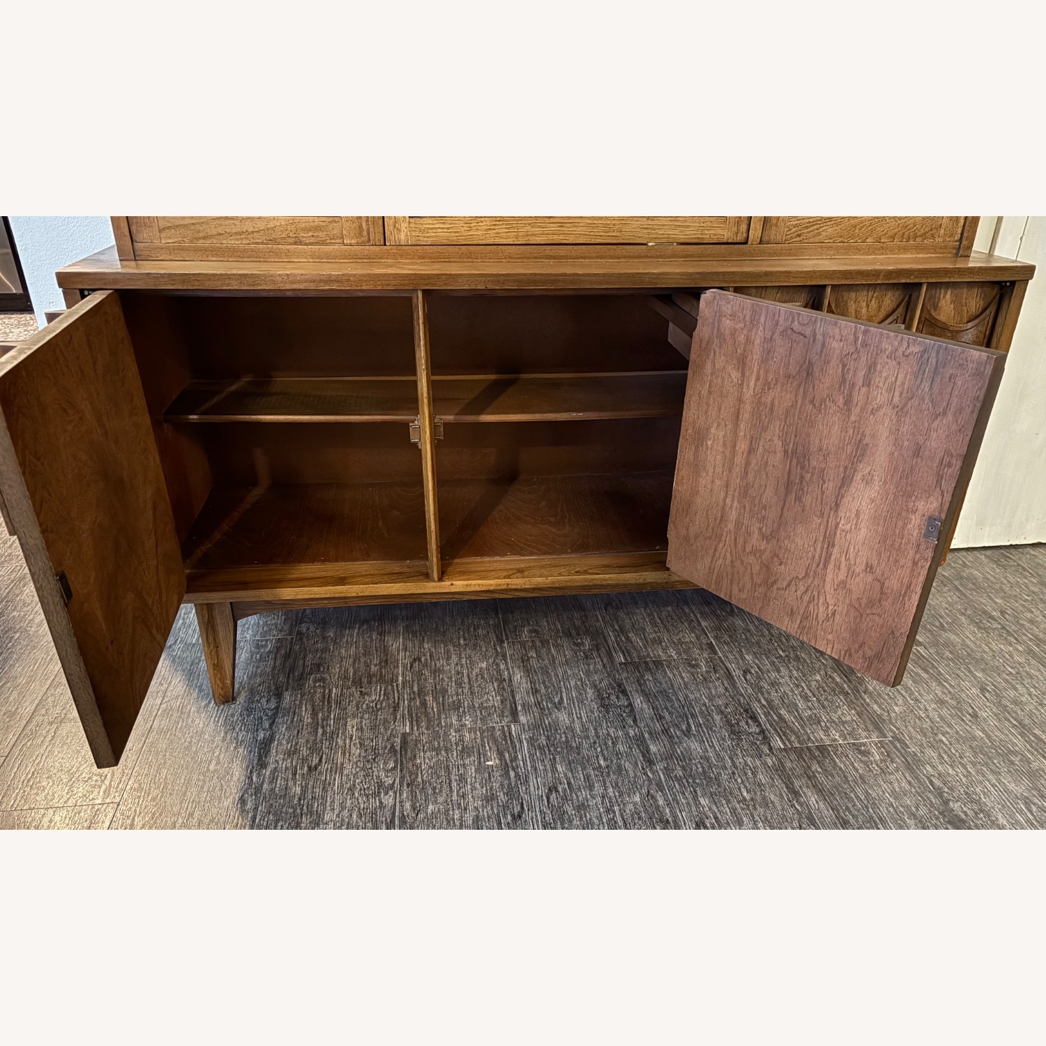 Kent-Coffey Perspecta Display Cabinet MCM - image-9