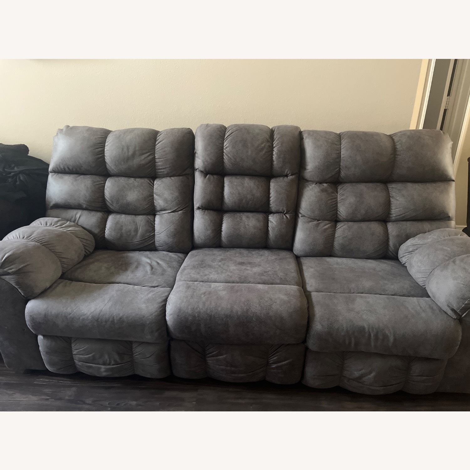 Light Gray 3+ Seater Sofa - image-1
