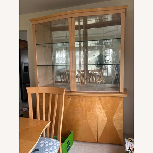 Used Dining Furniture Set for sale on AptDeco