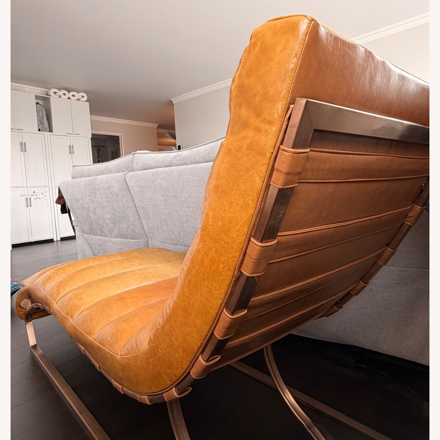 Nobutaka Leather Chaise Lounge - image-2