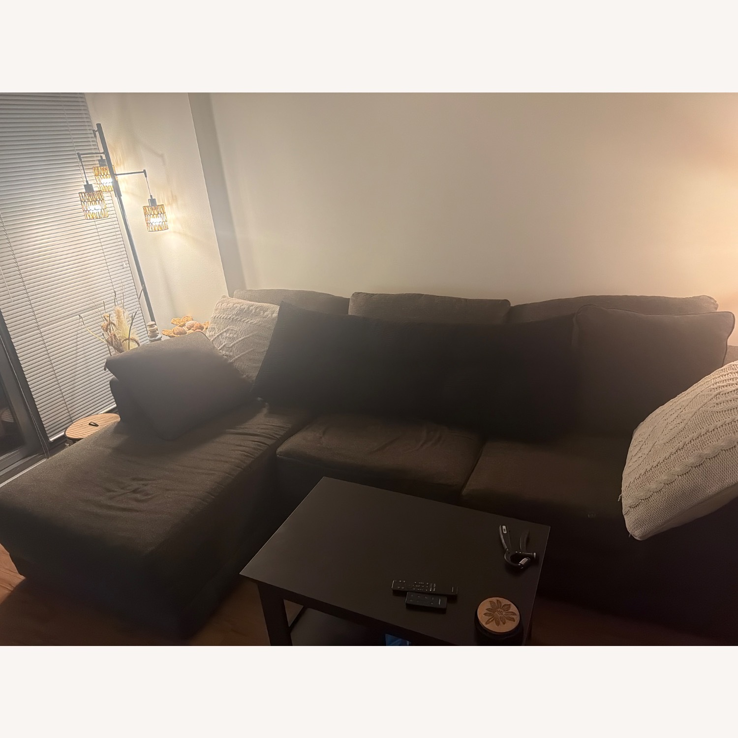 Ashley Furniture Evey 3-Piece Modular Sectional - image-3