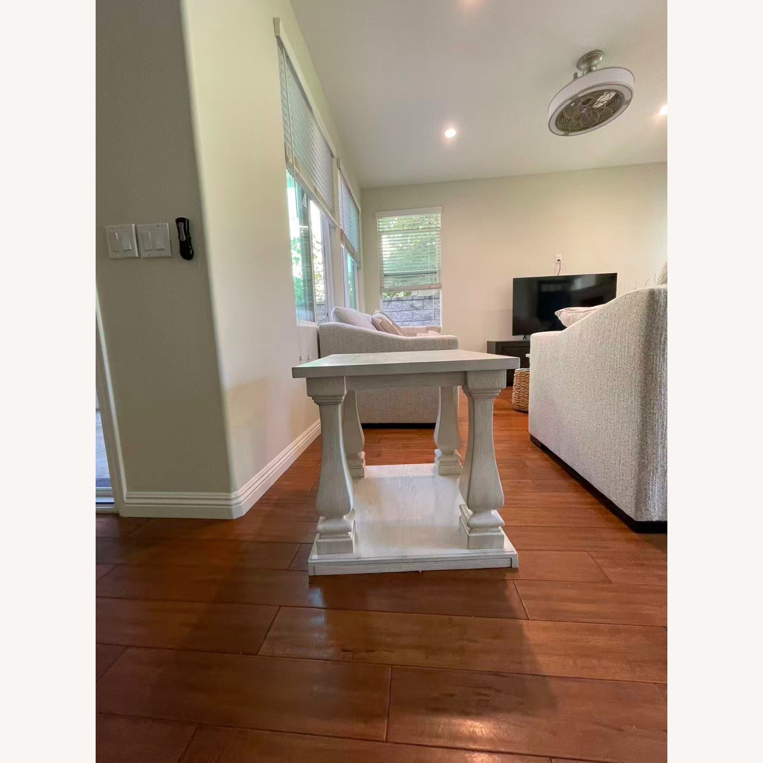 Ashley Furniture Arlendyne End Table - image-2