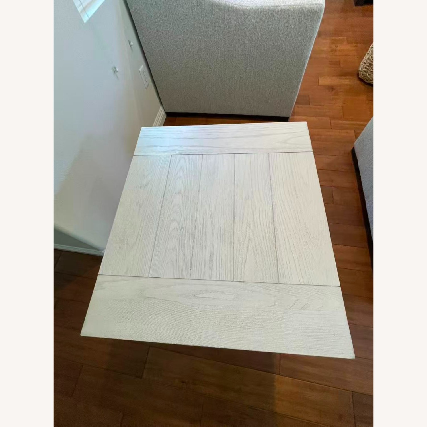 Ashley Furniture Arlendyne End Table - image-3