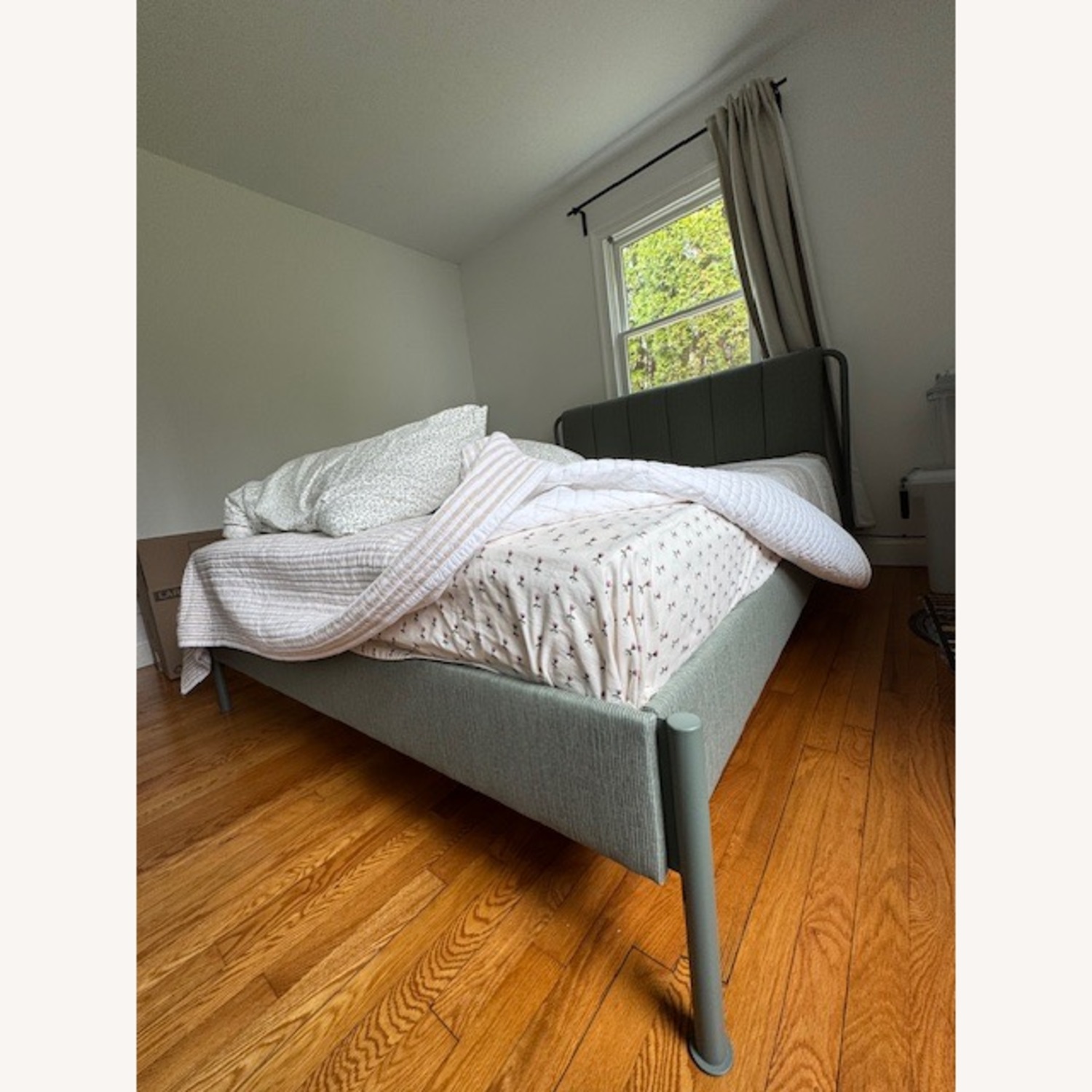 IKEA TÄLLÅSEN Green Fabric Queen Bed - image-6