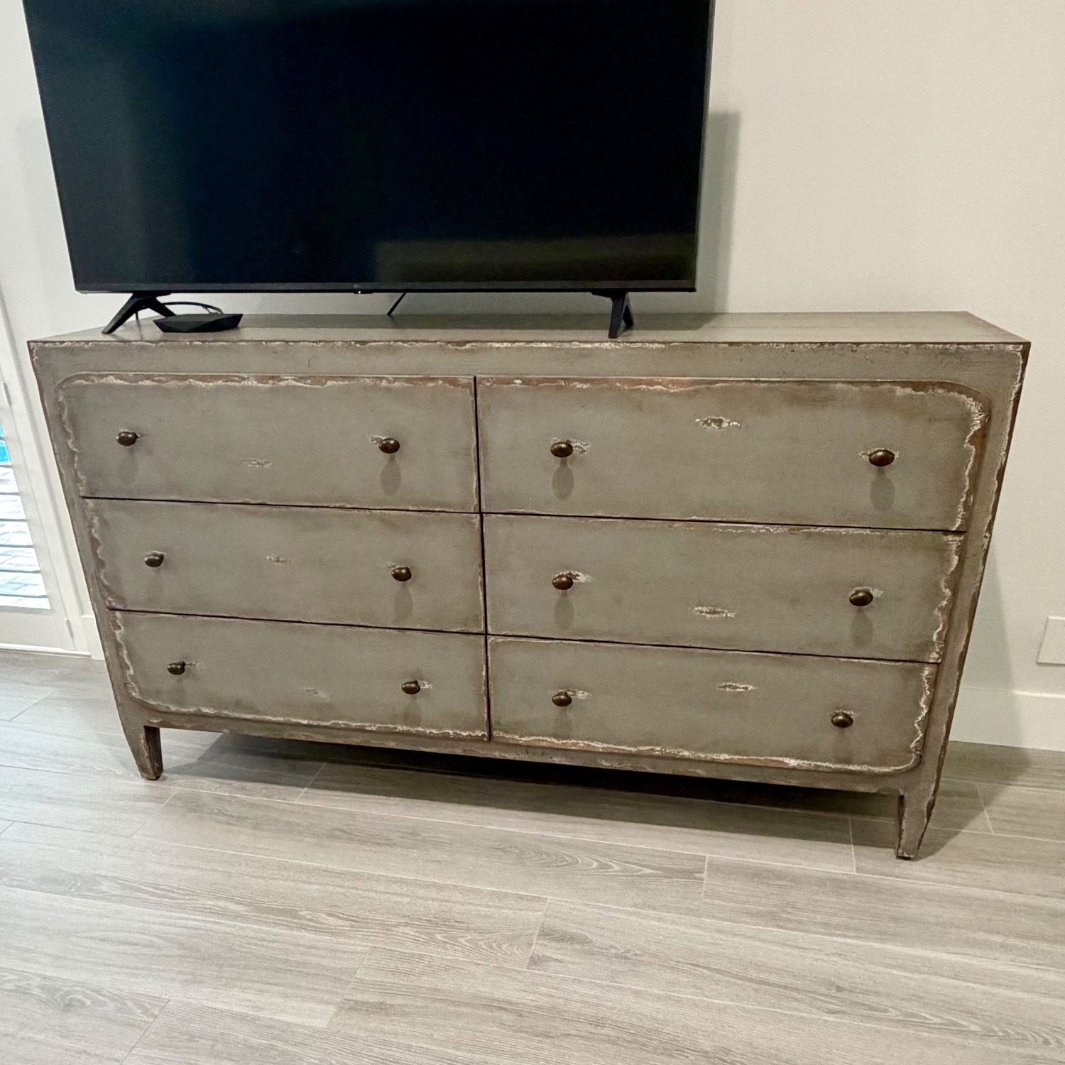 Hooker Furniture Gray Ciao Bella Dresser - image-3