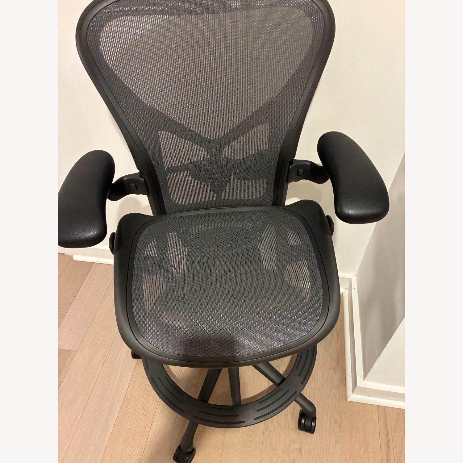 Herman Miller Aeron Stool - image-6
