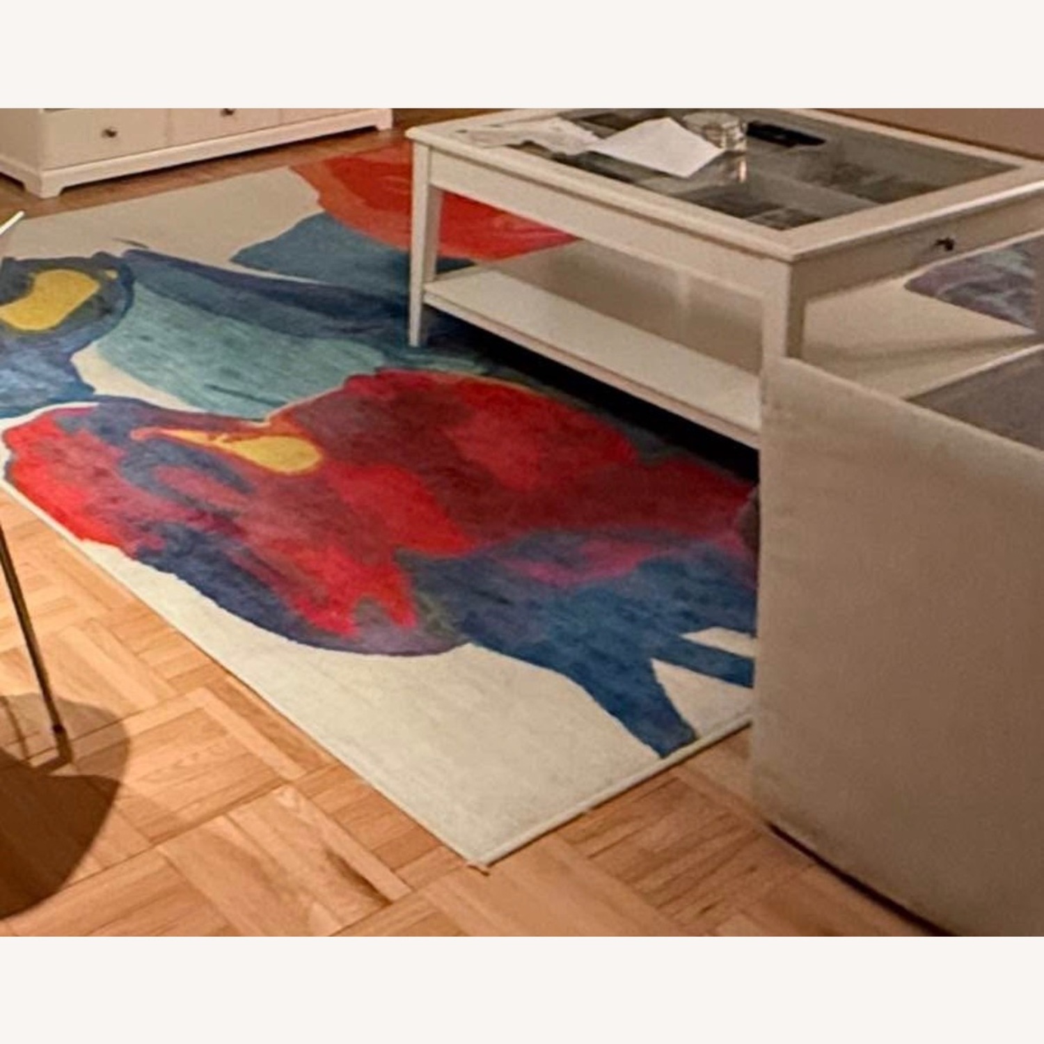 Beige / Red/ Blue Area Rug (Approx 7'10" x 10'10") - image-3