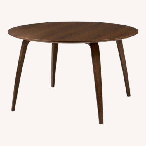 Used Gubi Round Dining Table American Walnut for sale on AptDeco